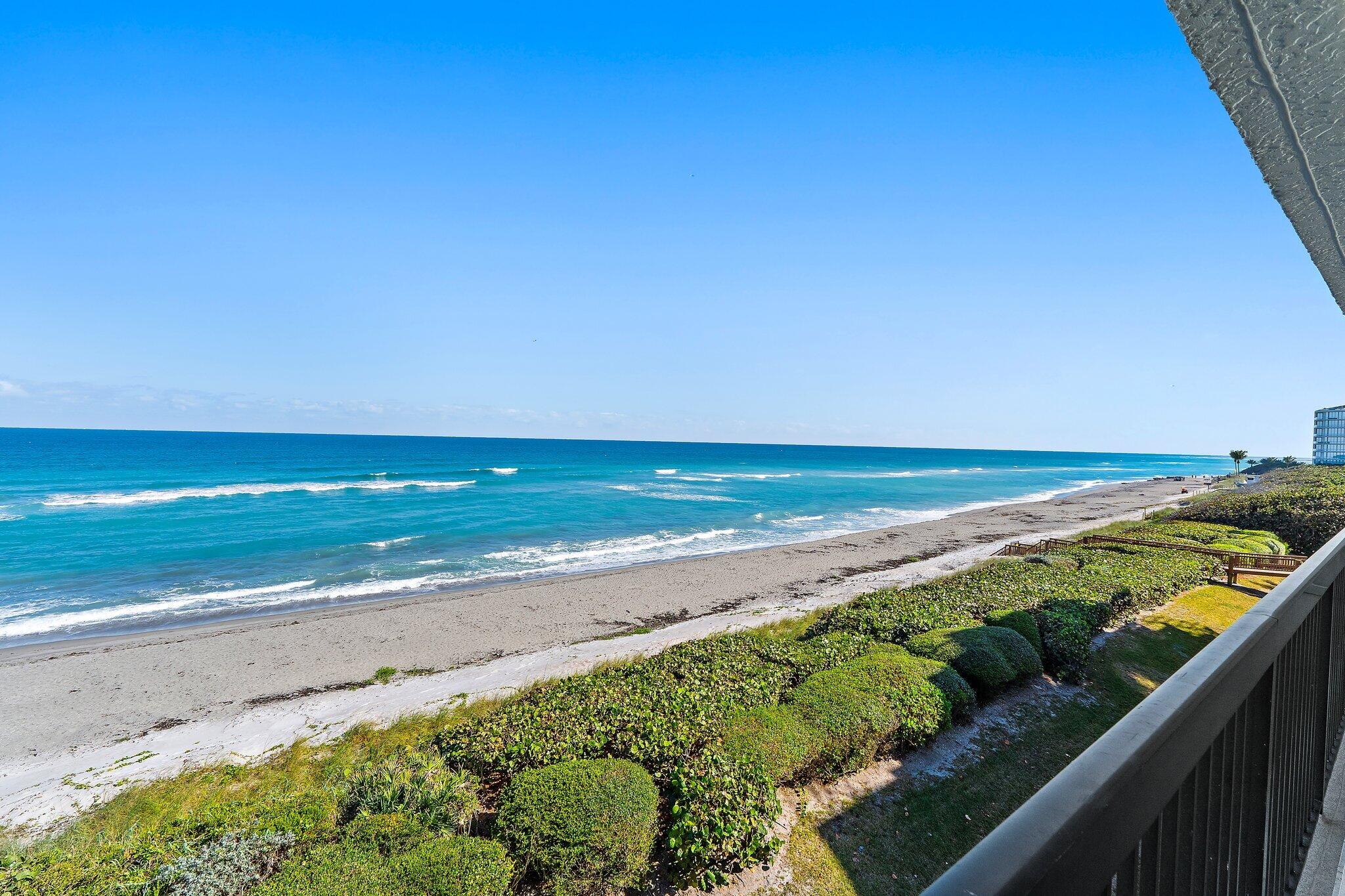19670 Beach #C513, Jupiter FL 33469