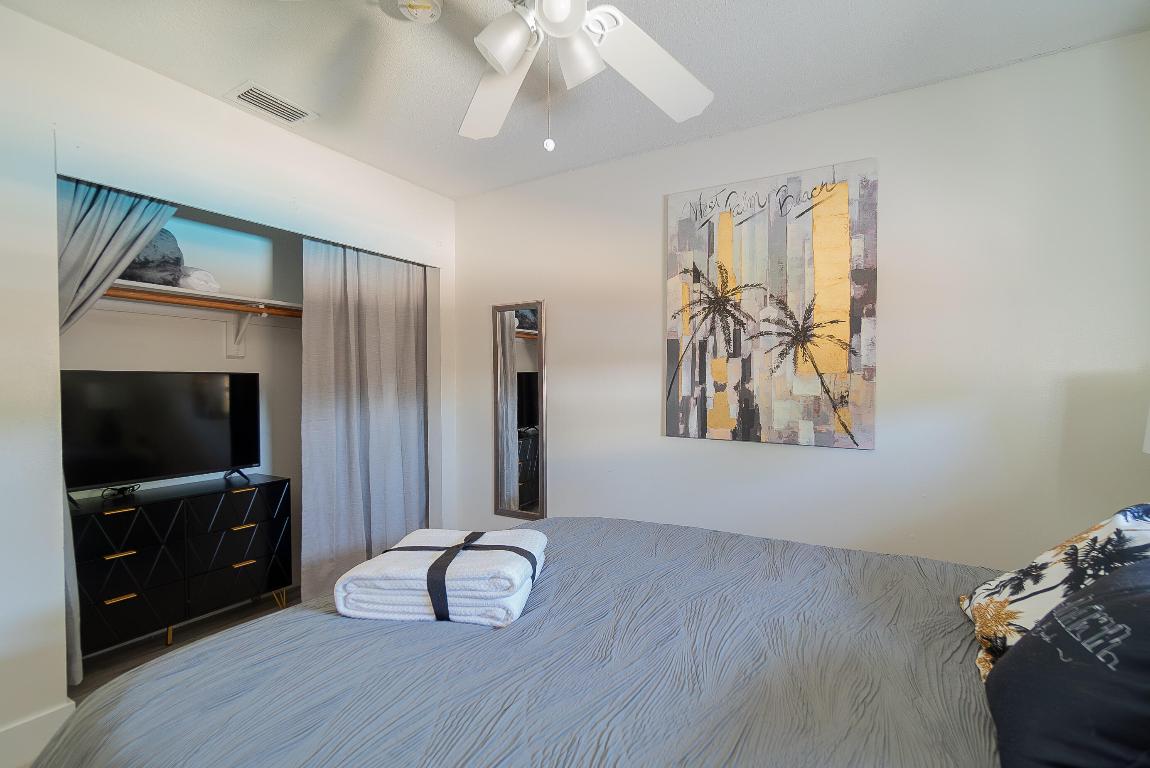 1416 W Hardee, Lantana FL 33462