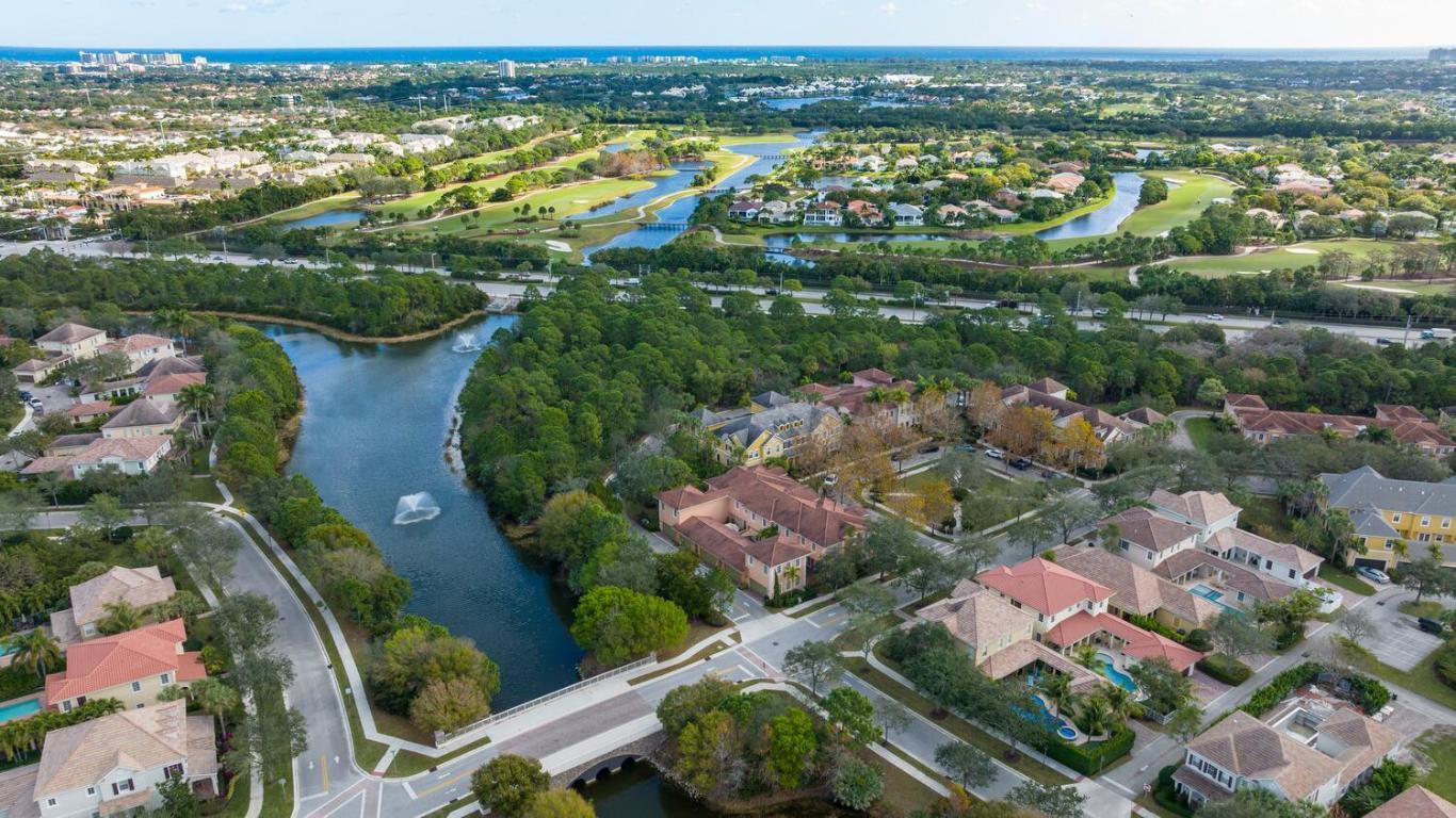 113 Glencullen, Jupiter FL 33458