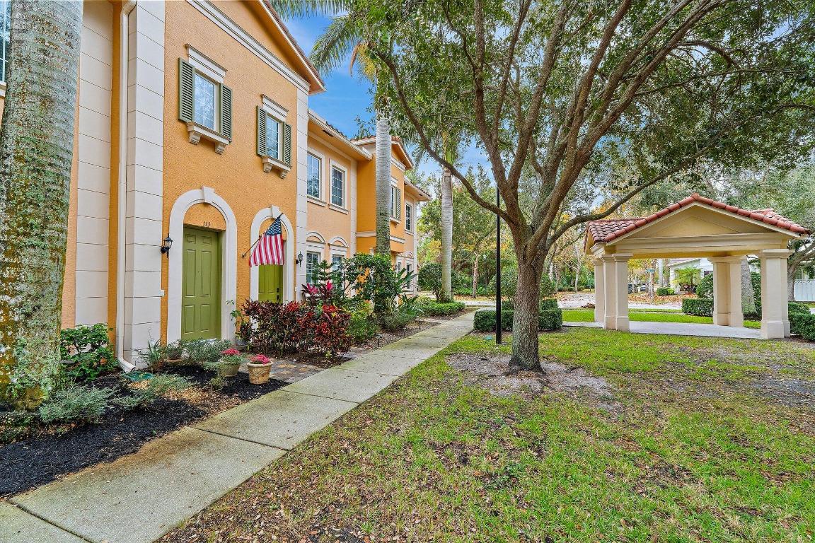 113 Glencullen, Jupiter FL 33458
