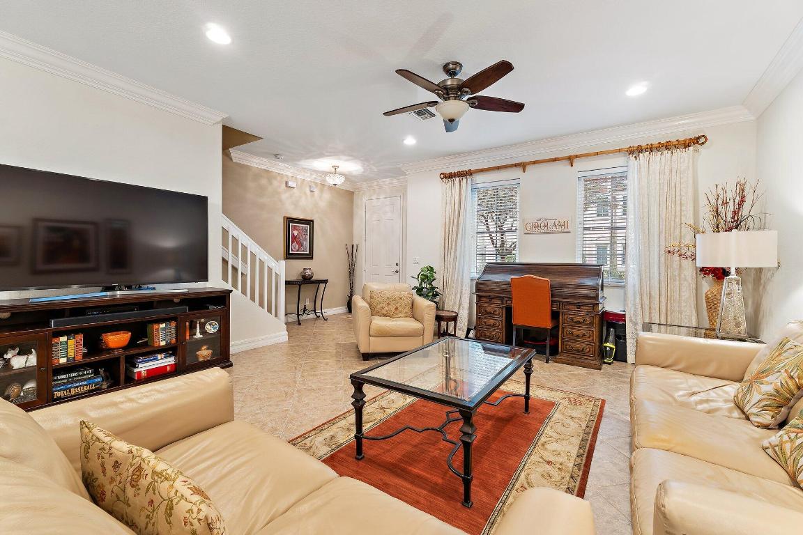 113 Glencullen, Jupiter FL 33458