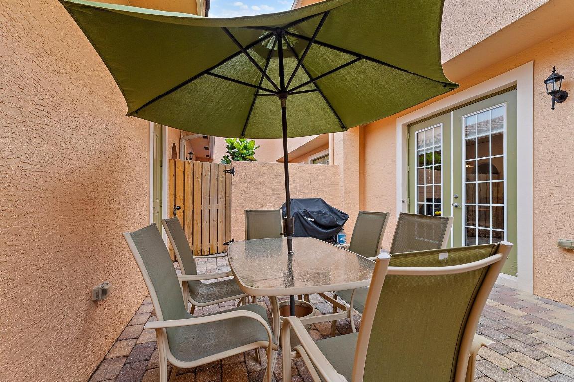 113 Glencullen, Jupiter FL 33458
