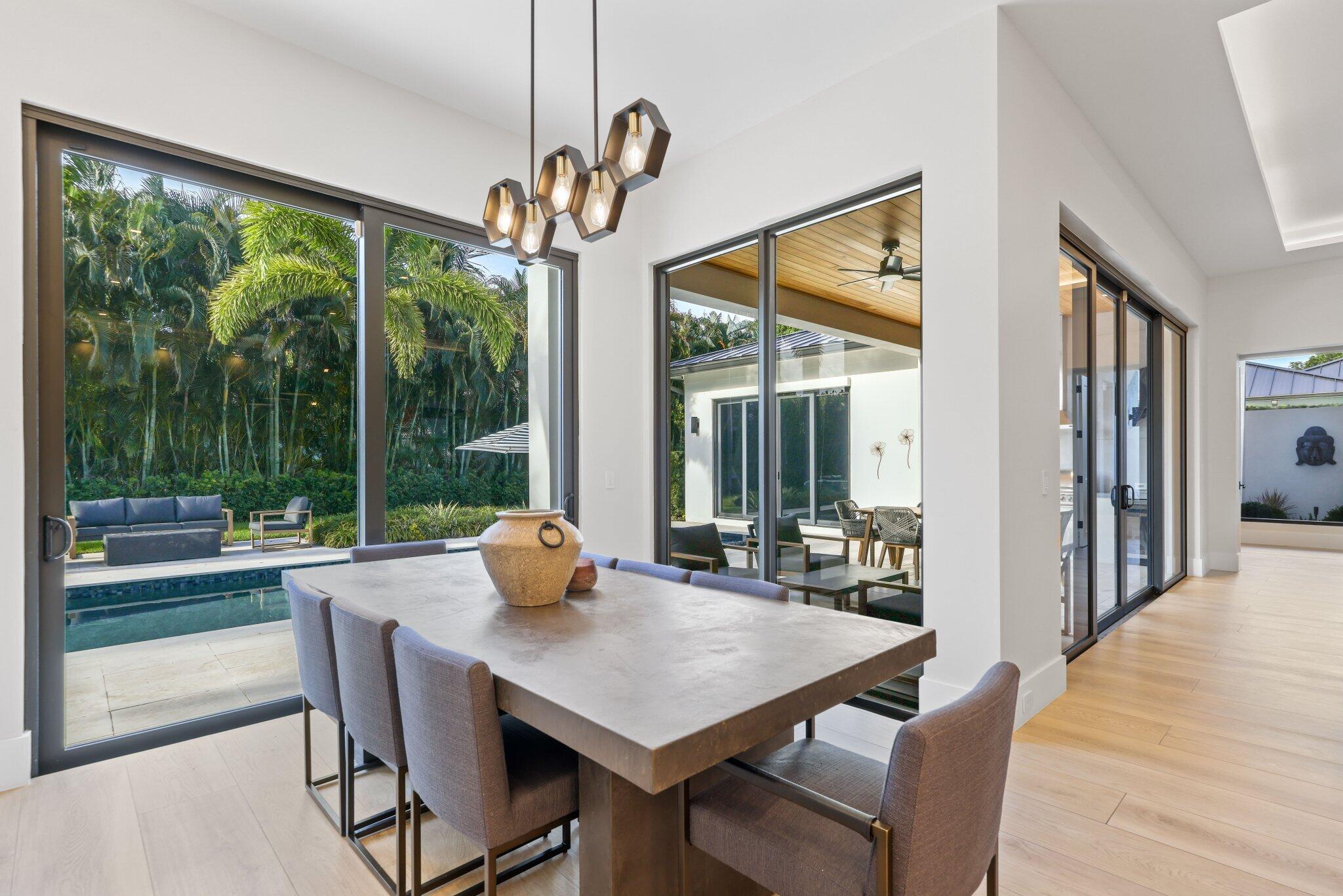 525 Whispering Pines, Boynton Beach FL 33435