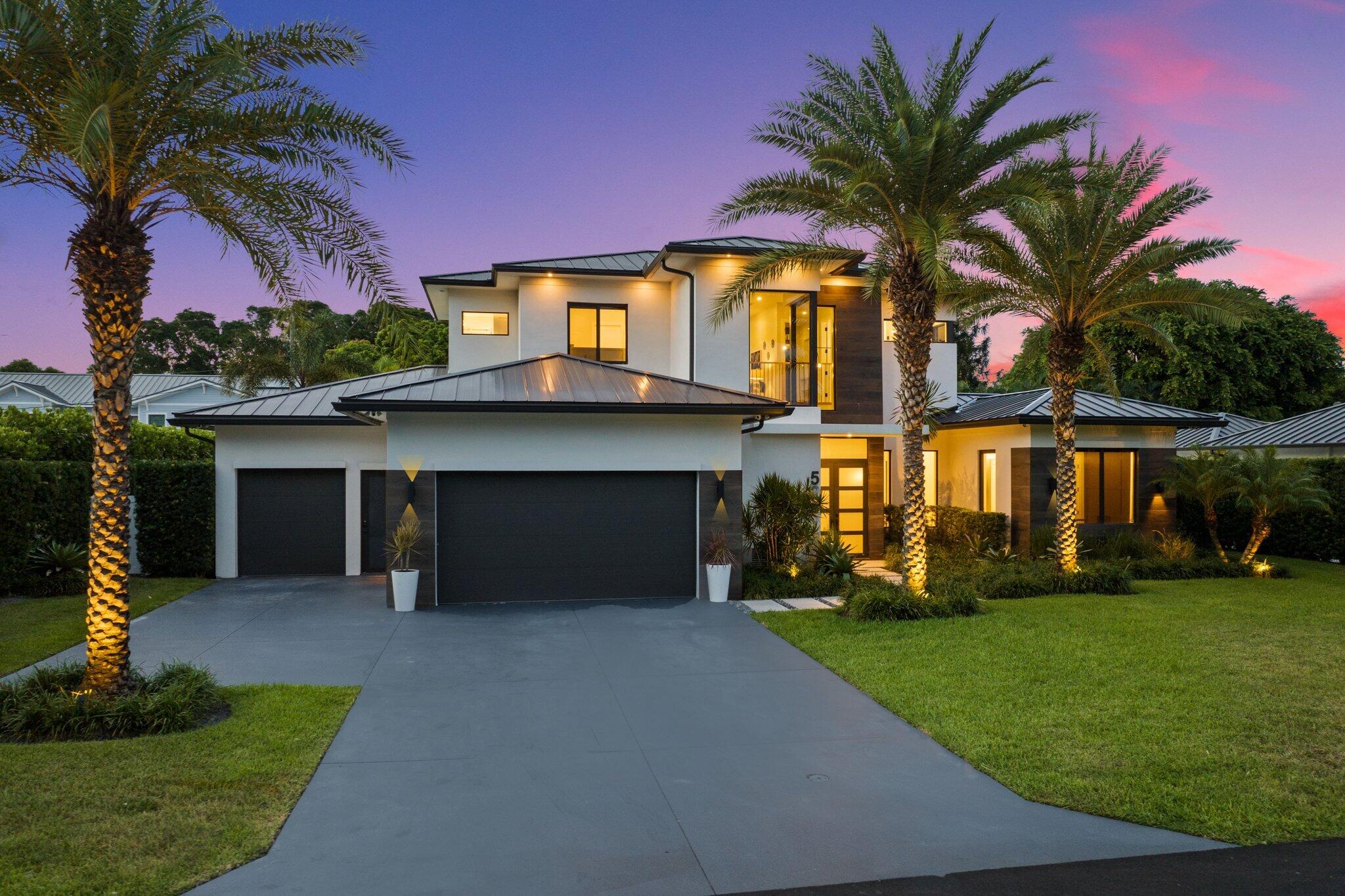 525 Whispering Pines, Boynton Beach FL 33435