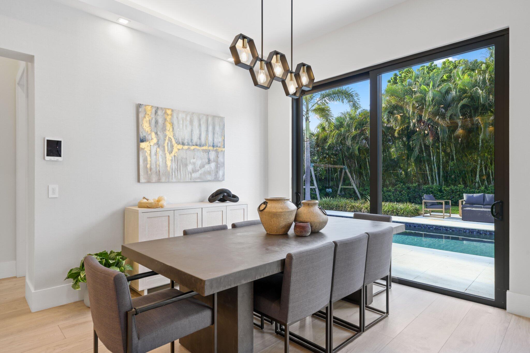 525 Whispering Pines, Boynton Beach FL 33435