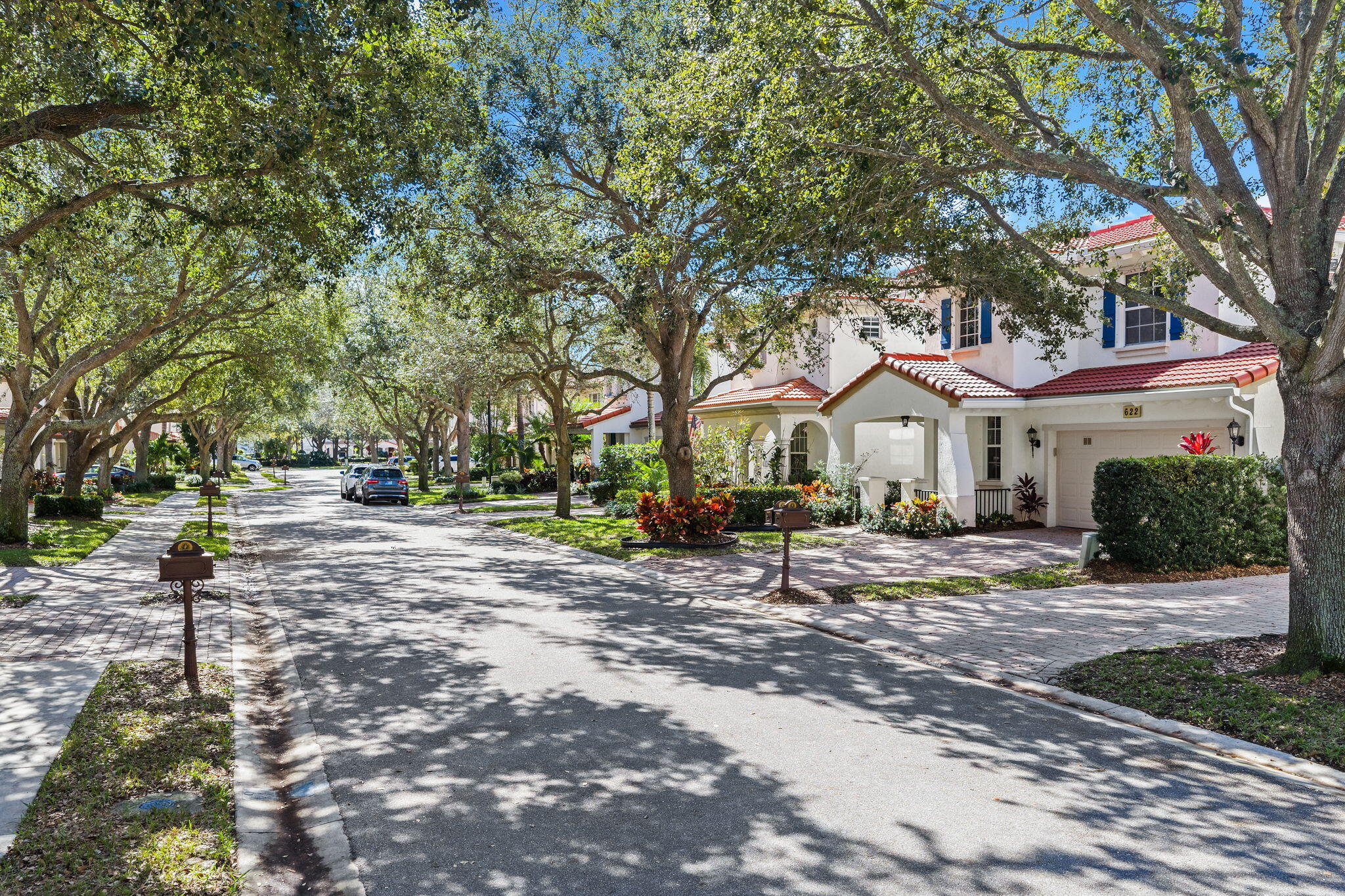 622 Castle, Palm Beach Gardens FL 33410