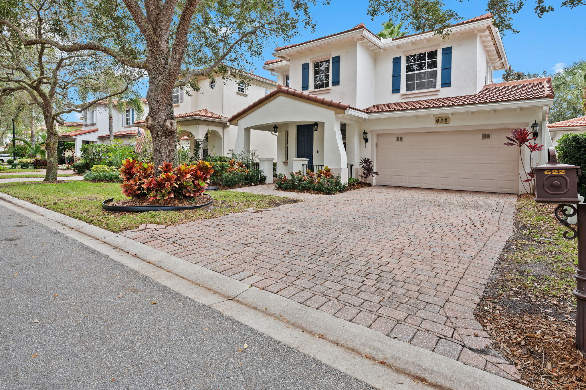 622 Castle, Palm Beach Gardens FL 33410