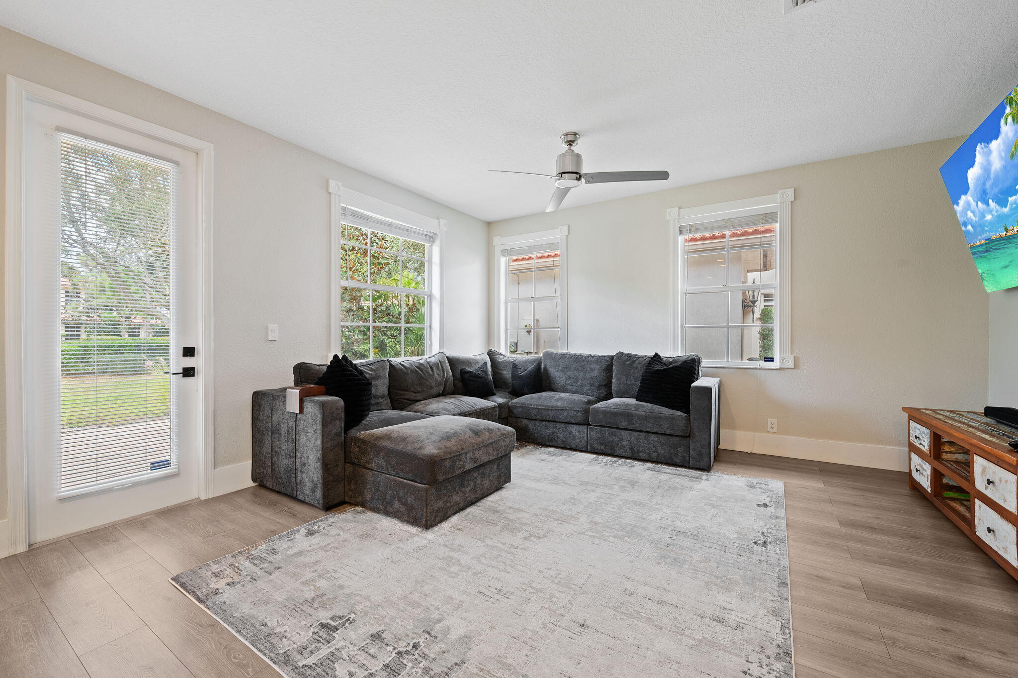 622 Castle, Palm Beach Gardens FL 33410