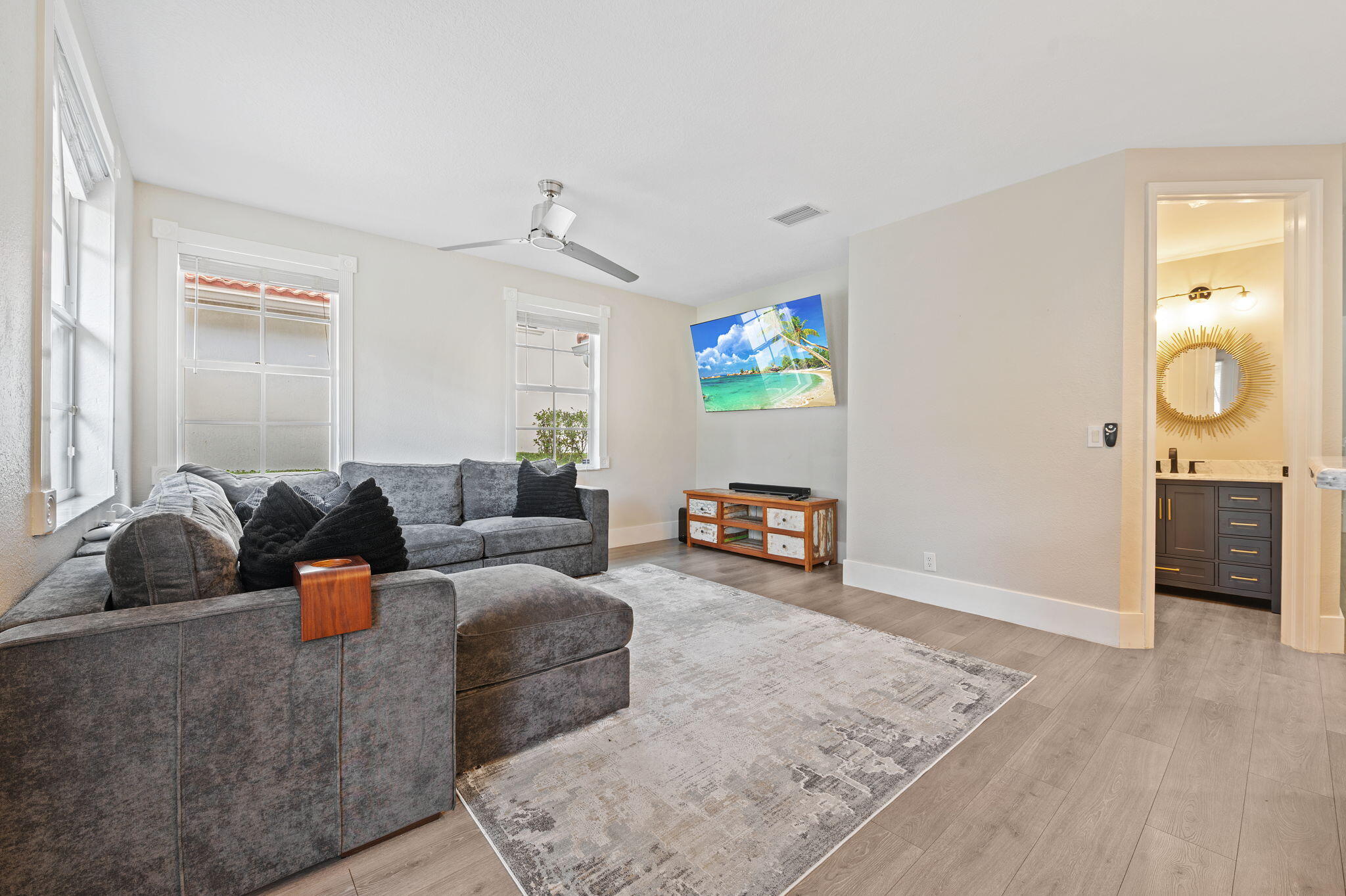 622 Castle, Palm Beach Gardens FL 33410
