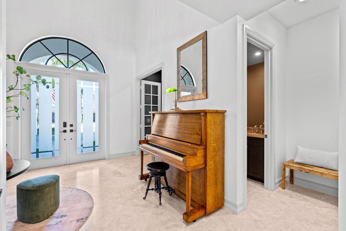 17814 Cadena, Boca Raton FL 33496