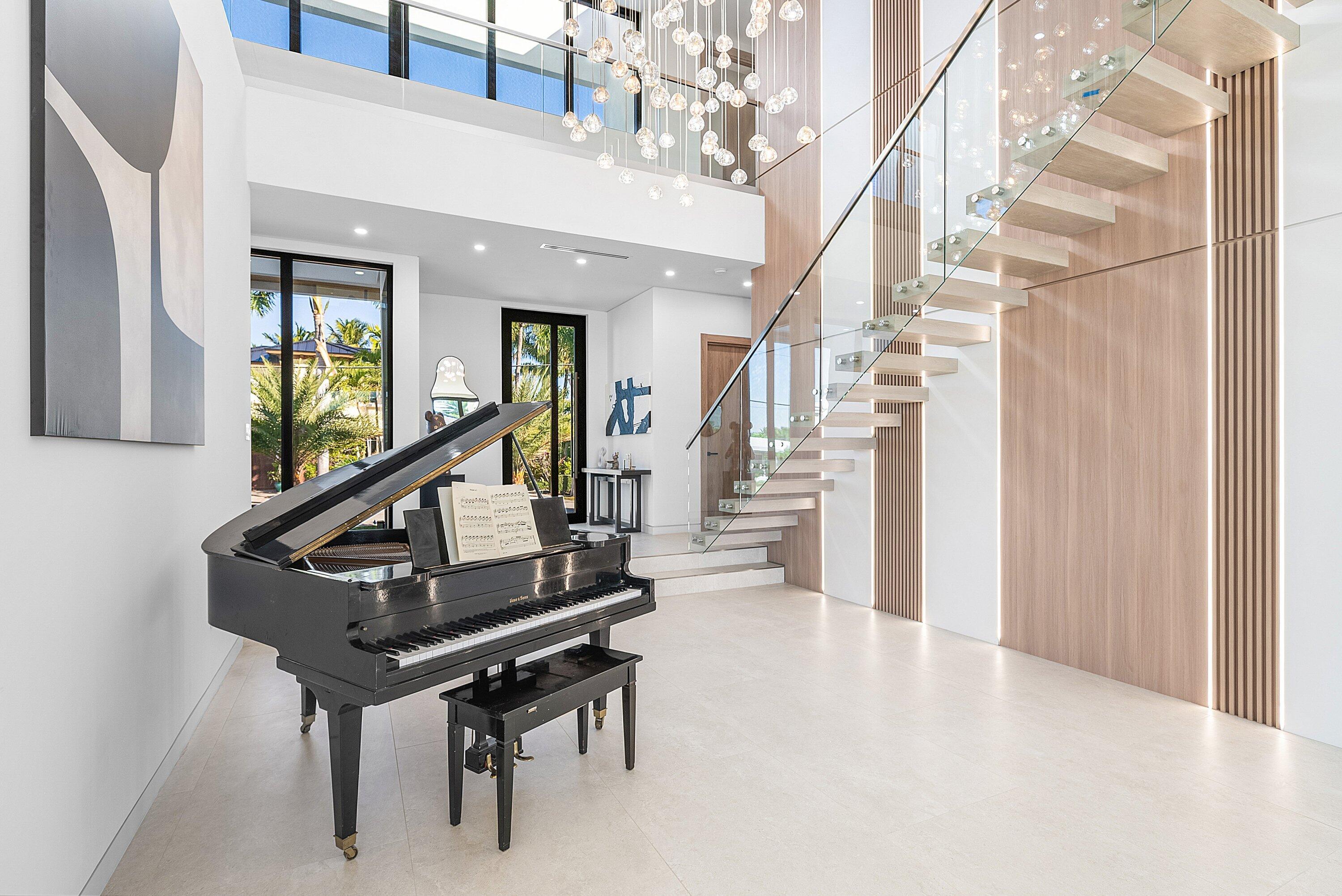 750 NE 69th, Boca Raton FL 33487