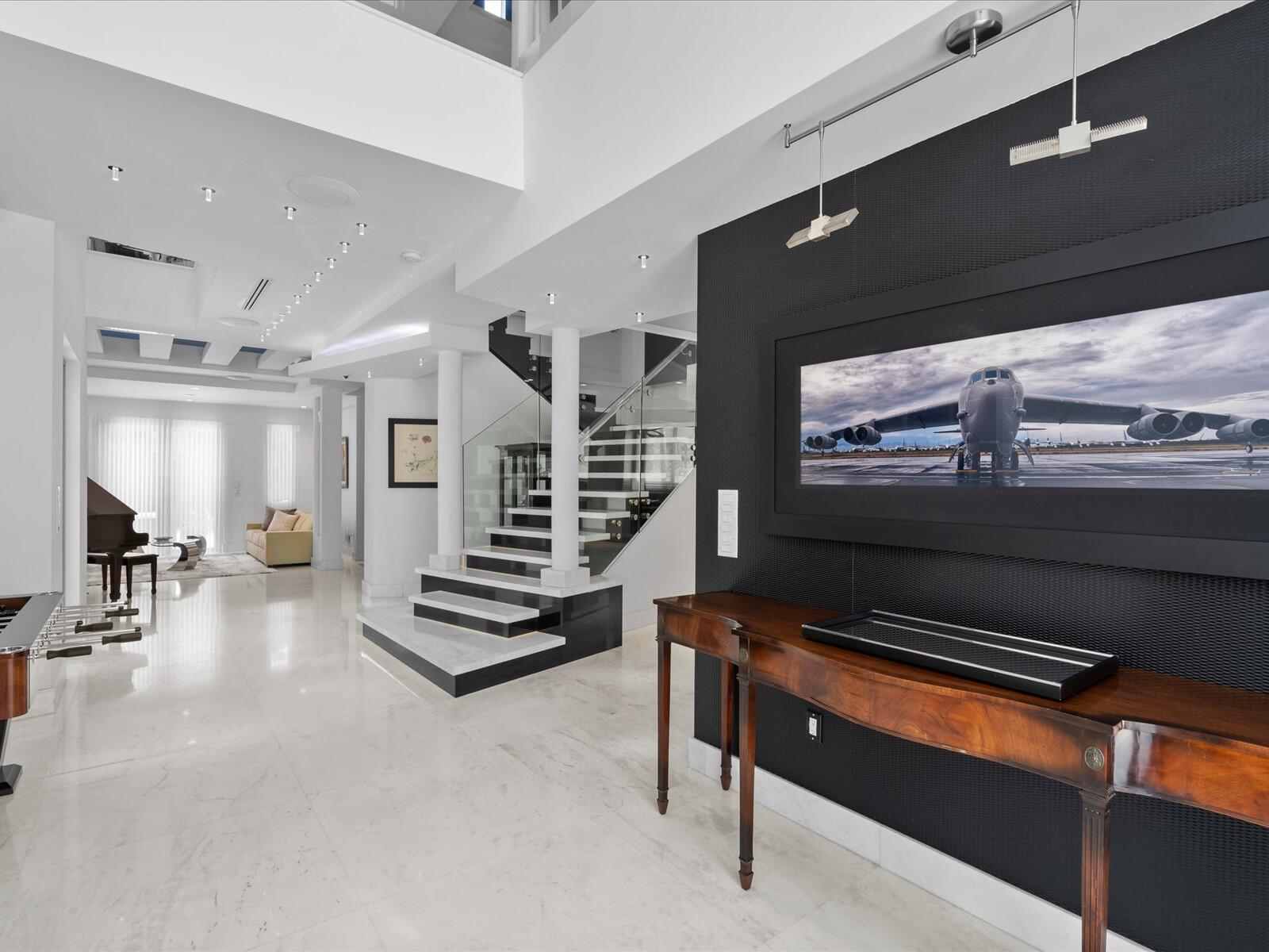 3917 S Le Jeune, Miami FL 33146