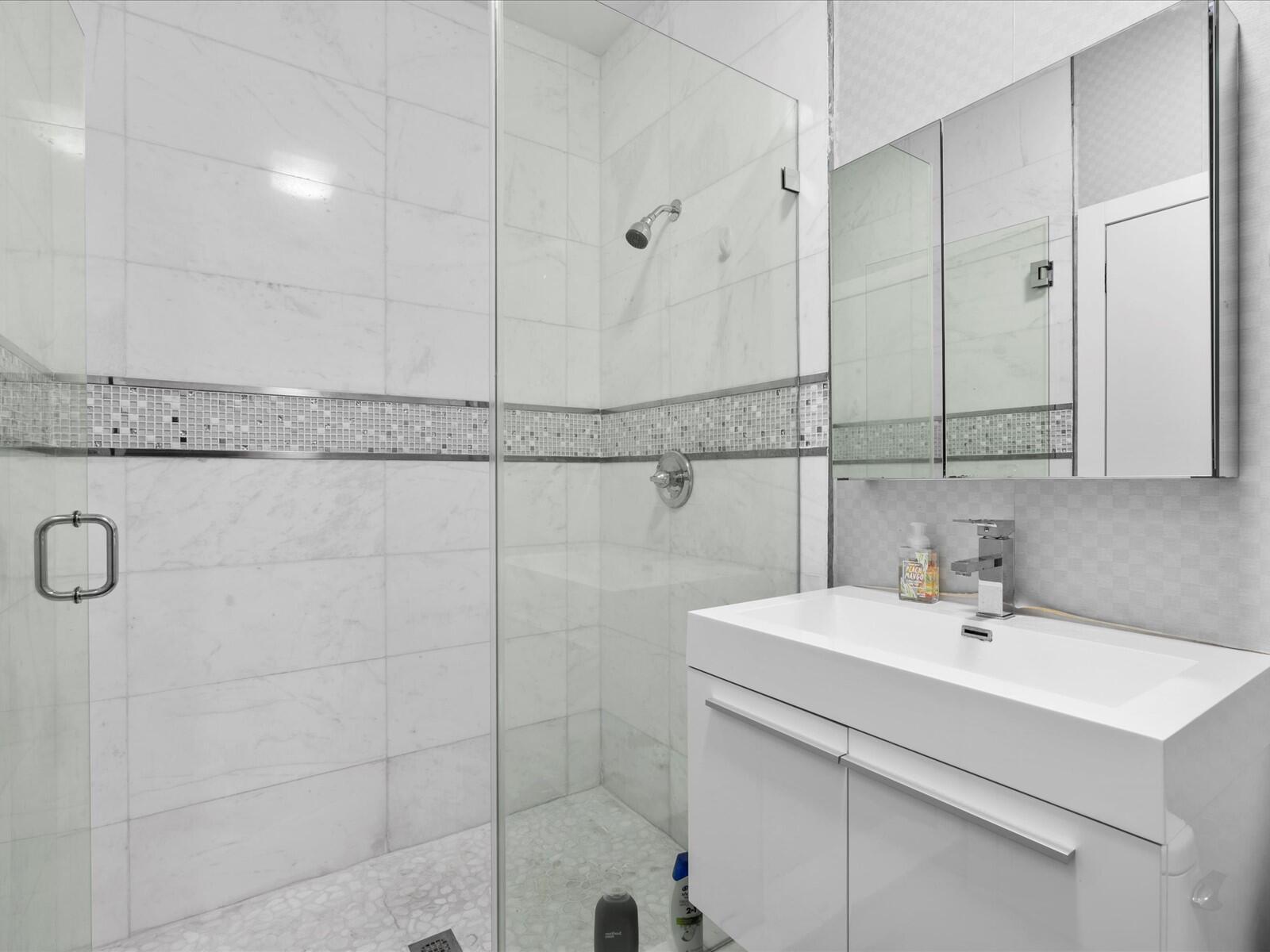 3917 S Le Jeune, Miami FL 33146