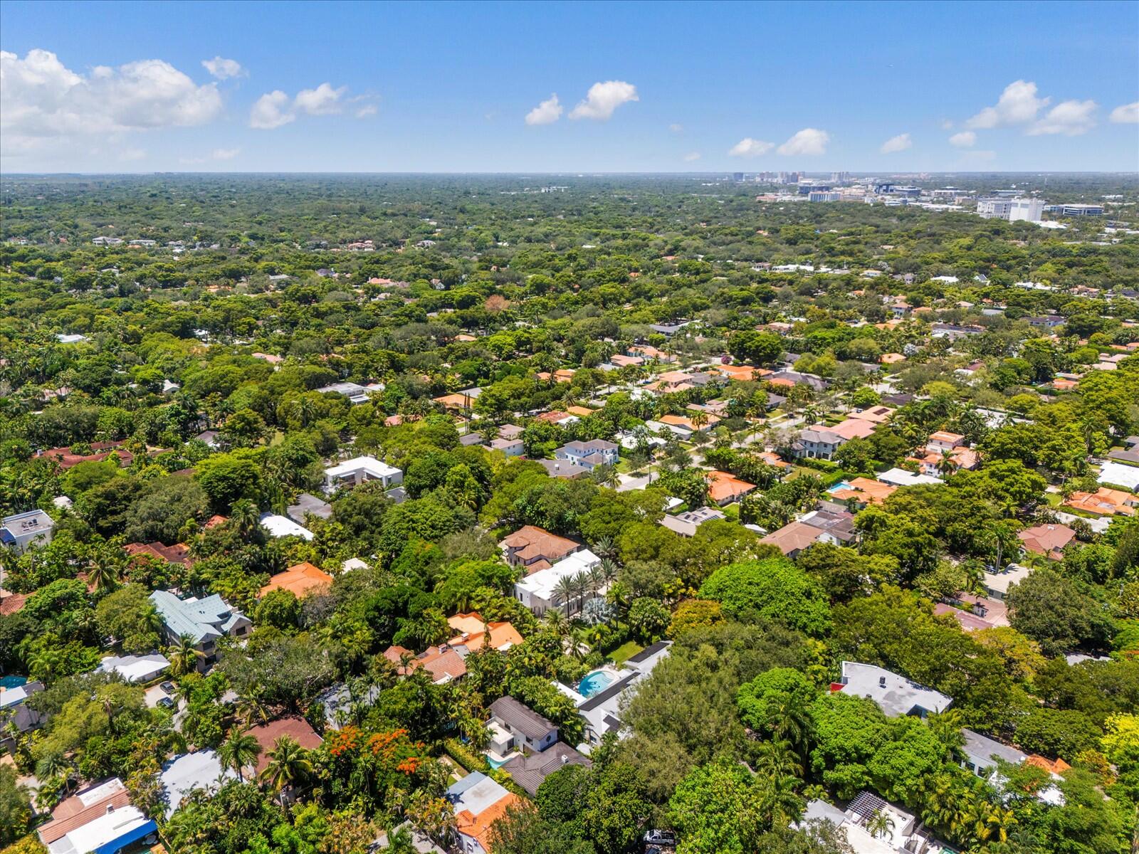 3917 S Le Jeune, Miami FL 33146