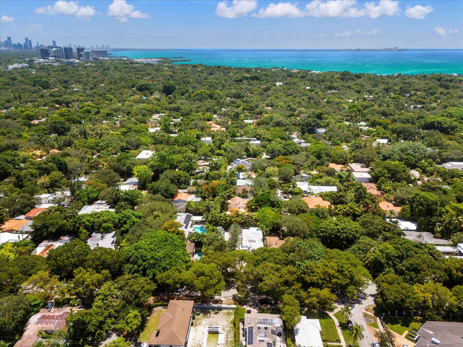 3917 S Le Jeune, Miami FL 33146