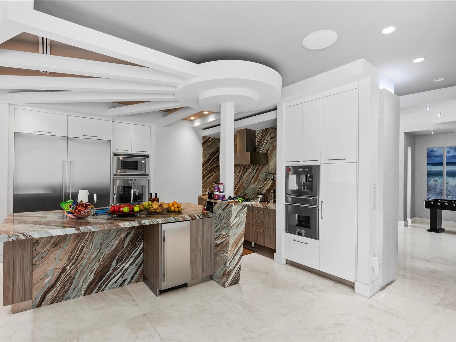 3917 S Le Jeune, Miami FL 33146