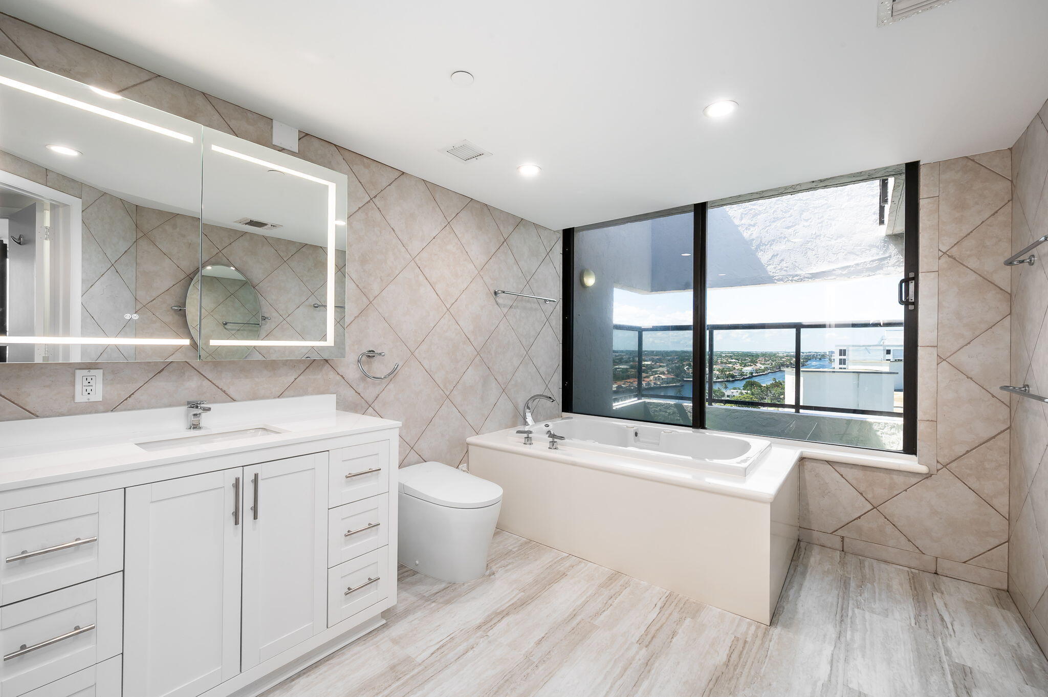 3115 S Ocean #1203, Highland Beach FL 33487