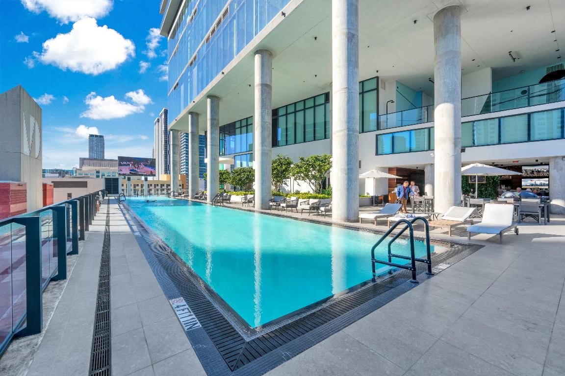 398 NE 5th #2403, Miami FL 33132