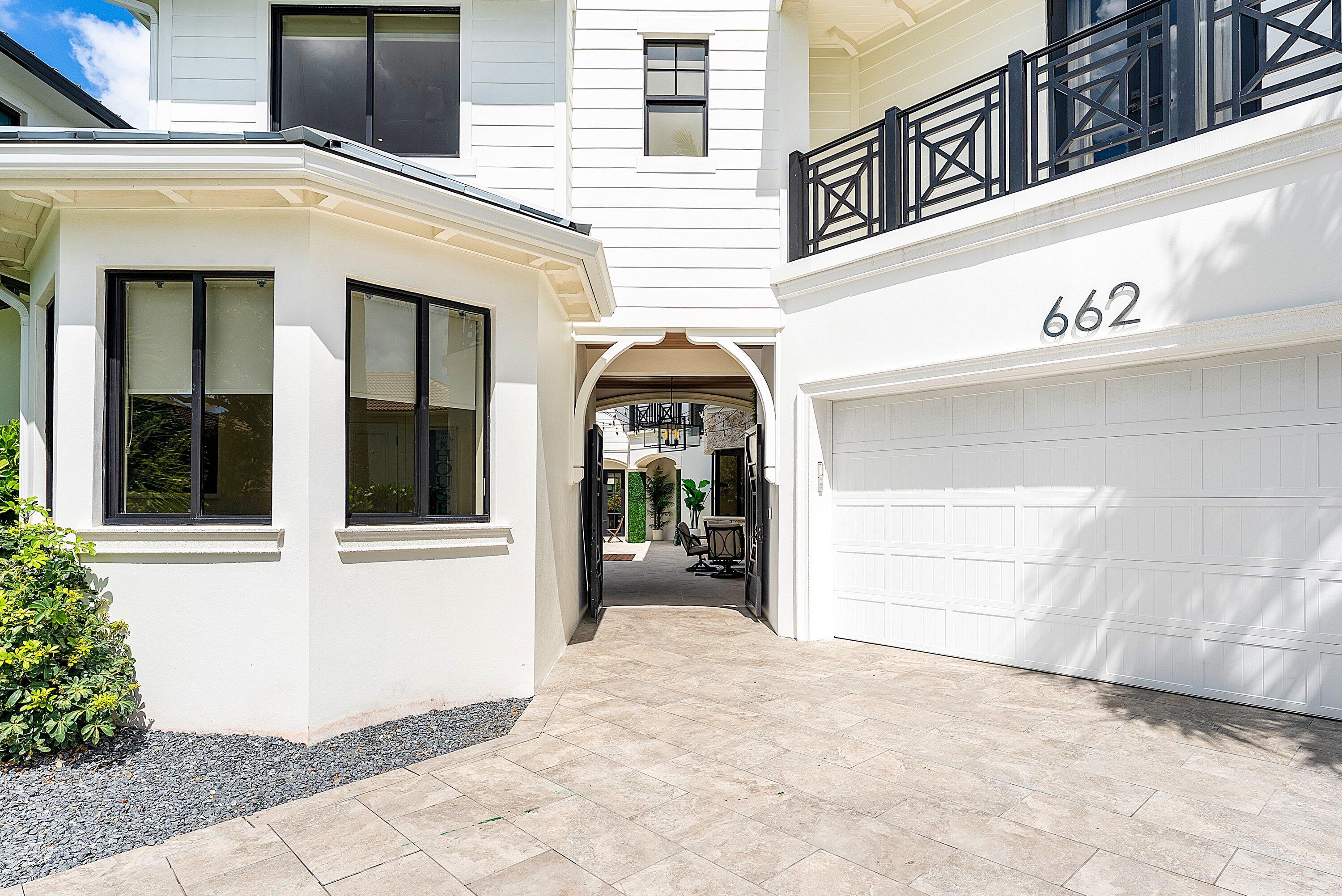662 Boca Marina, Boca Raton FL 33487