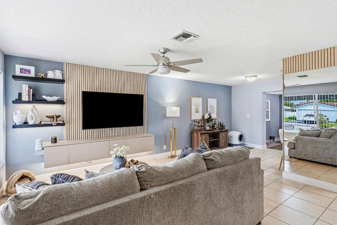 971 SW 12th, Boca Raton FL 33486