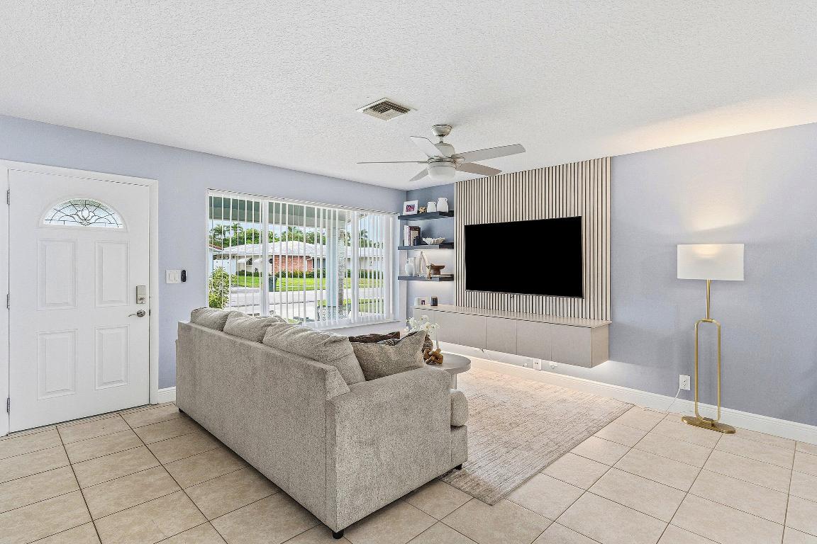 971 SW 12th, Boca Raton FL 33486