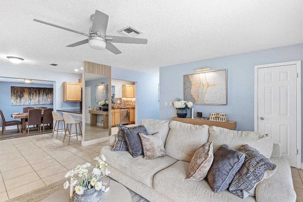 971 SW 12th, Boca Raton FL 33486