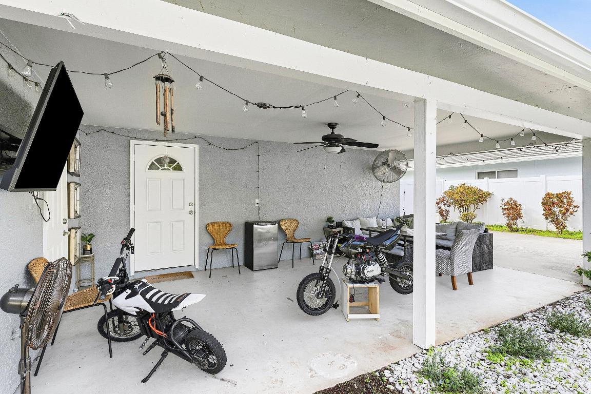 971 SW 12th, Boca Raton FL 33486