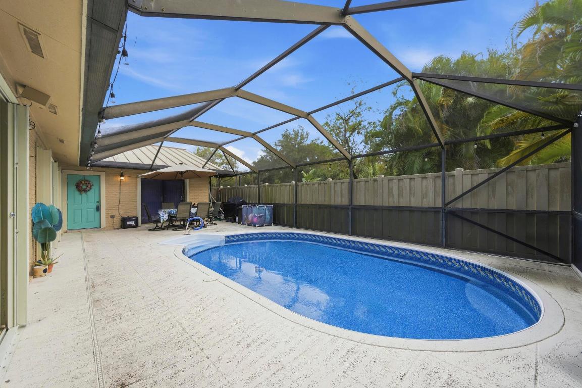 5284 Eagle Lake, Palm Beach Gardens FL 33418