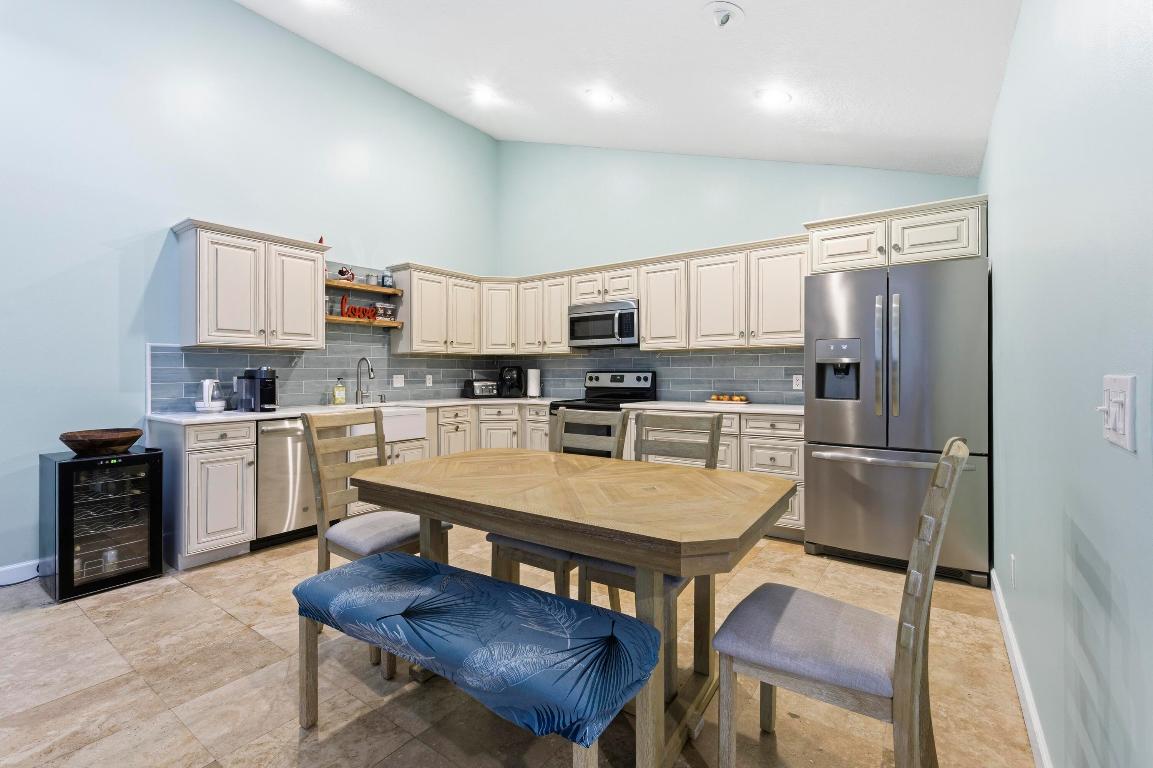 5284 Eagle Lake, Palm Beach Gardens FL 33418