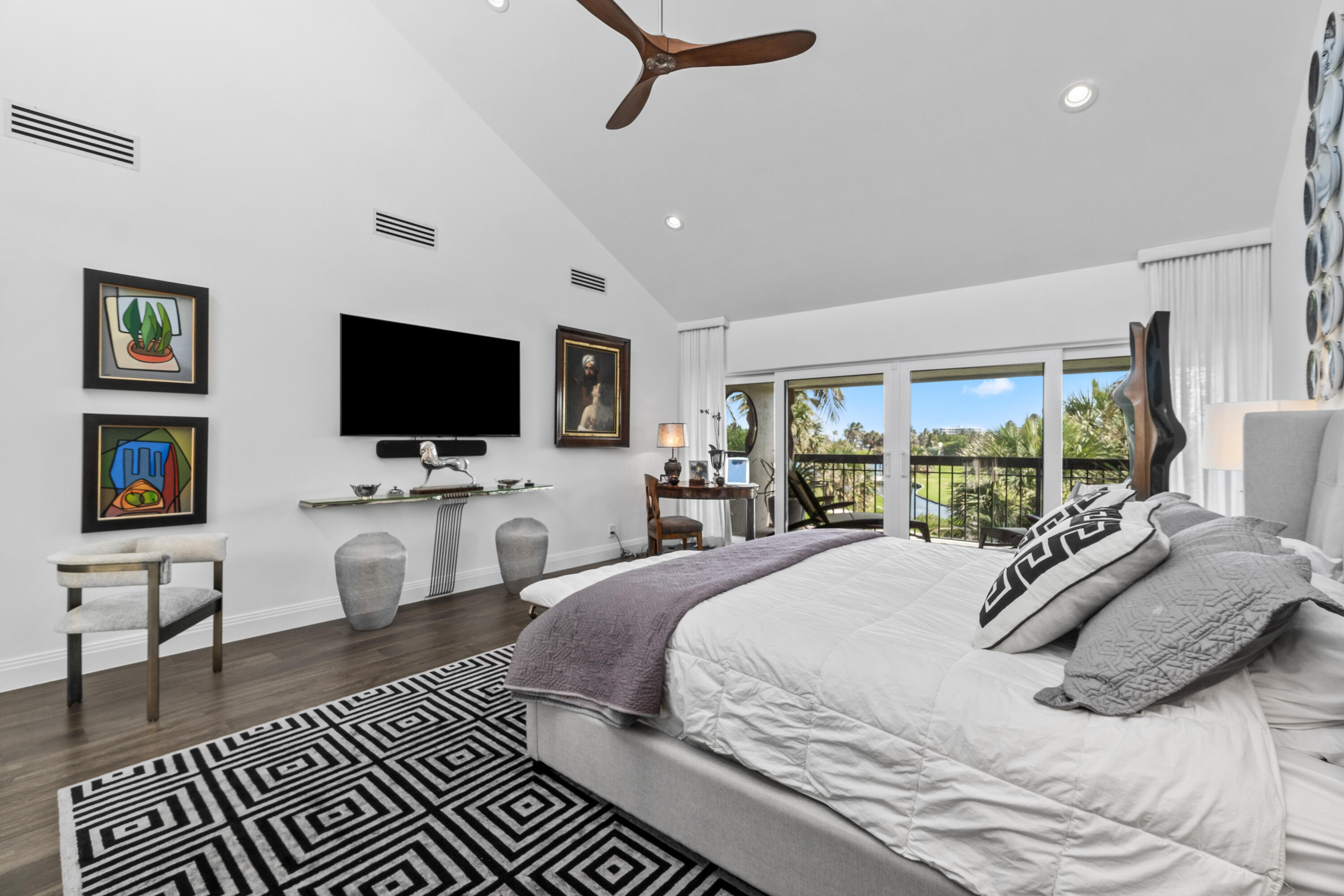 2335 S Ocean #C9, Palm Beach FL 33480