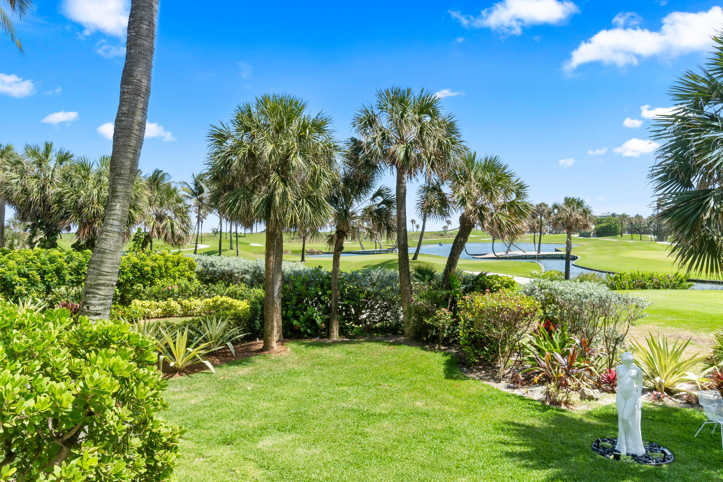 2335 S Ocean #C9, Palm Beach FL 33480