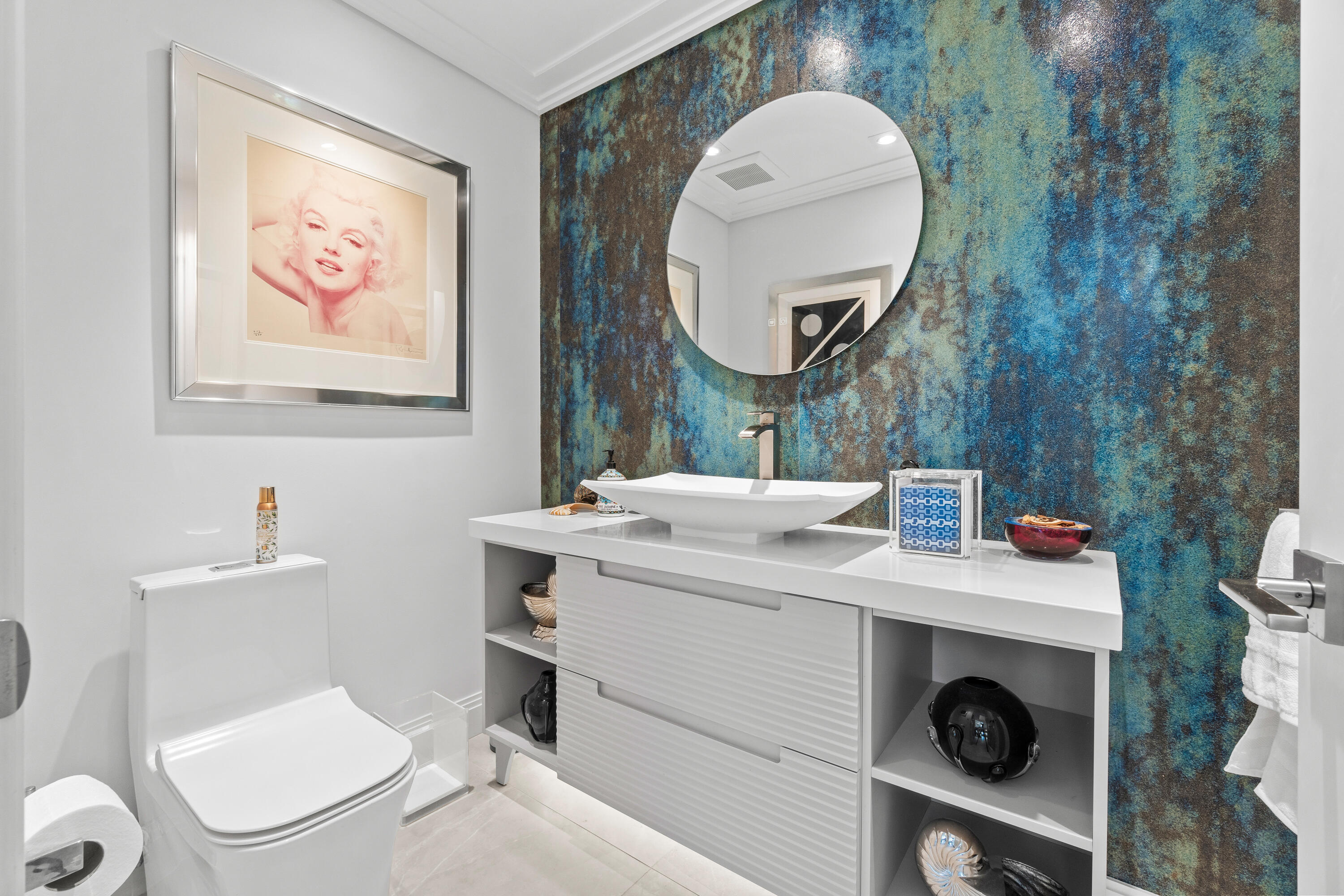 2335 S Ocean #C9, Palm Beach FL 33480