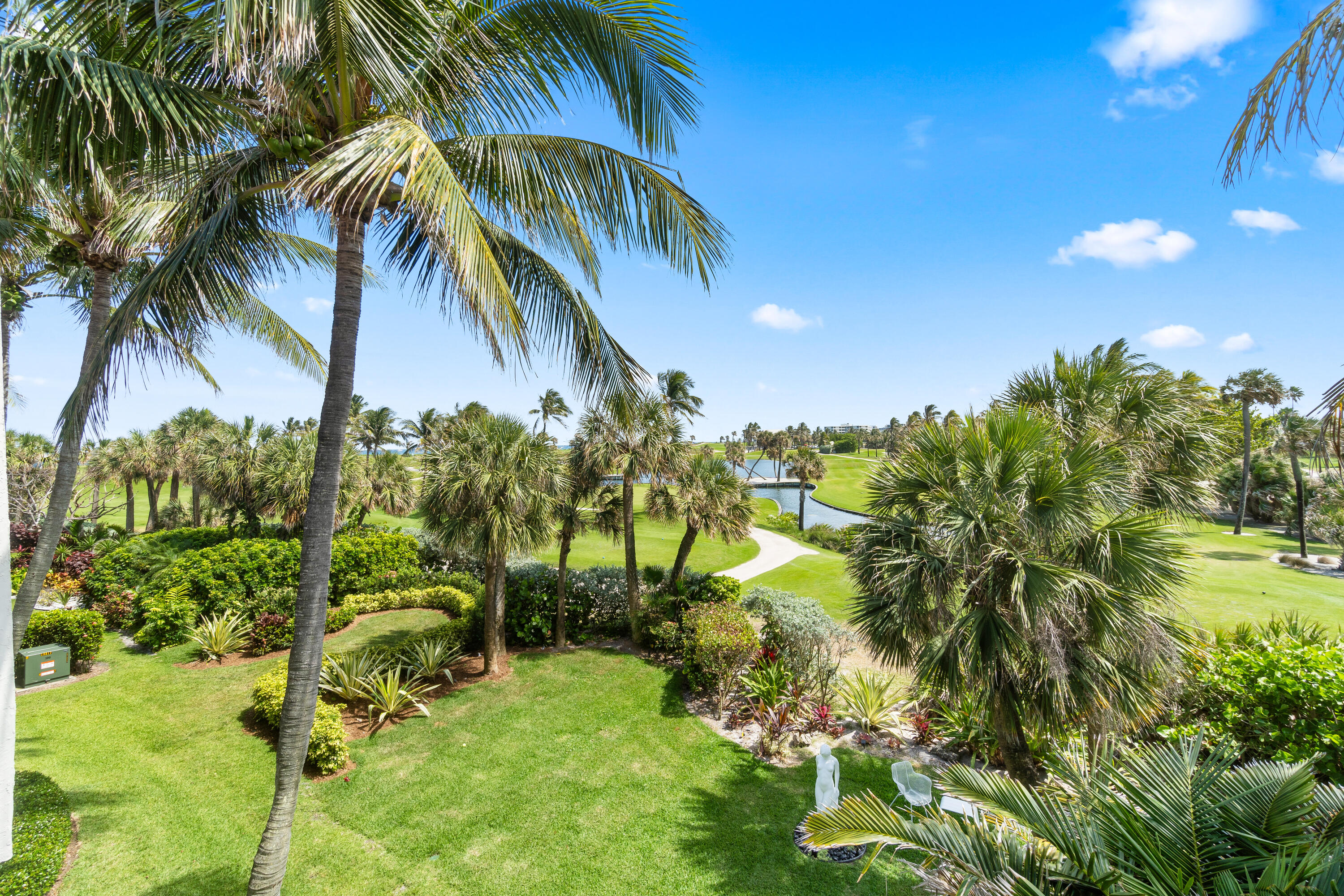 2335 S Ocean #C9, Palm Beach FL 33480