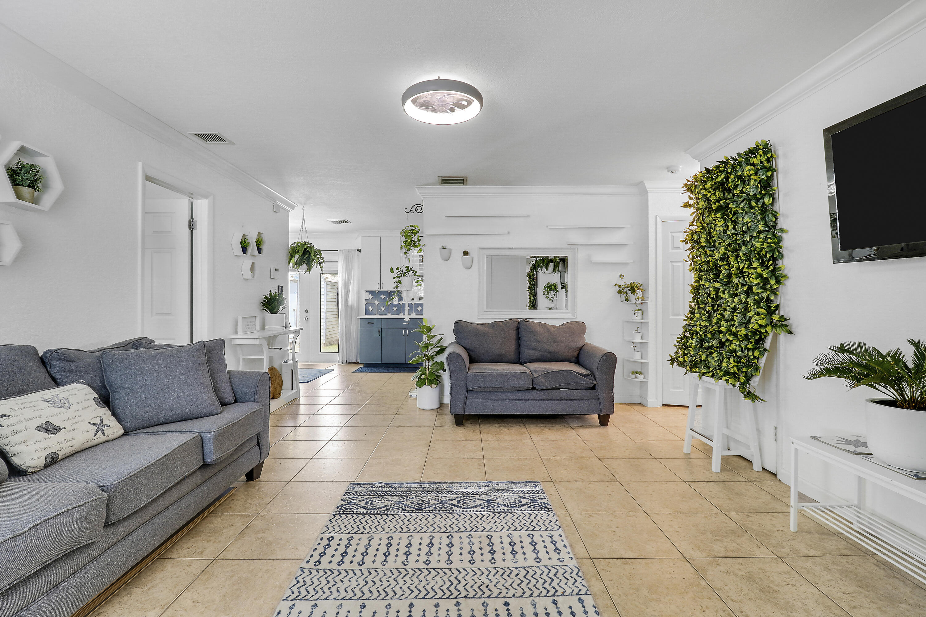 9277 Bloomfield, Palm Beach Gardens FL 33410