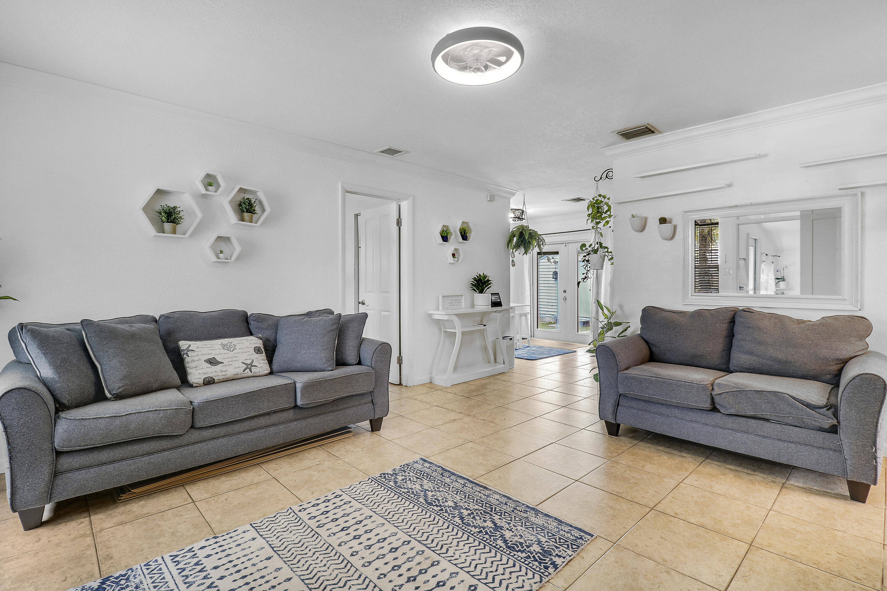 9277 Bloomfield, Palm Beach Gardens FL 33410