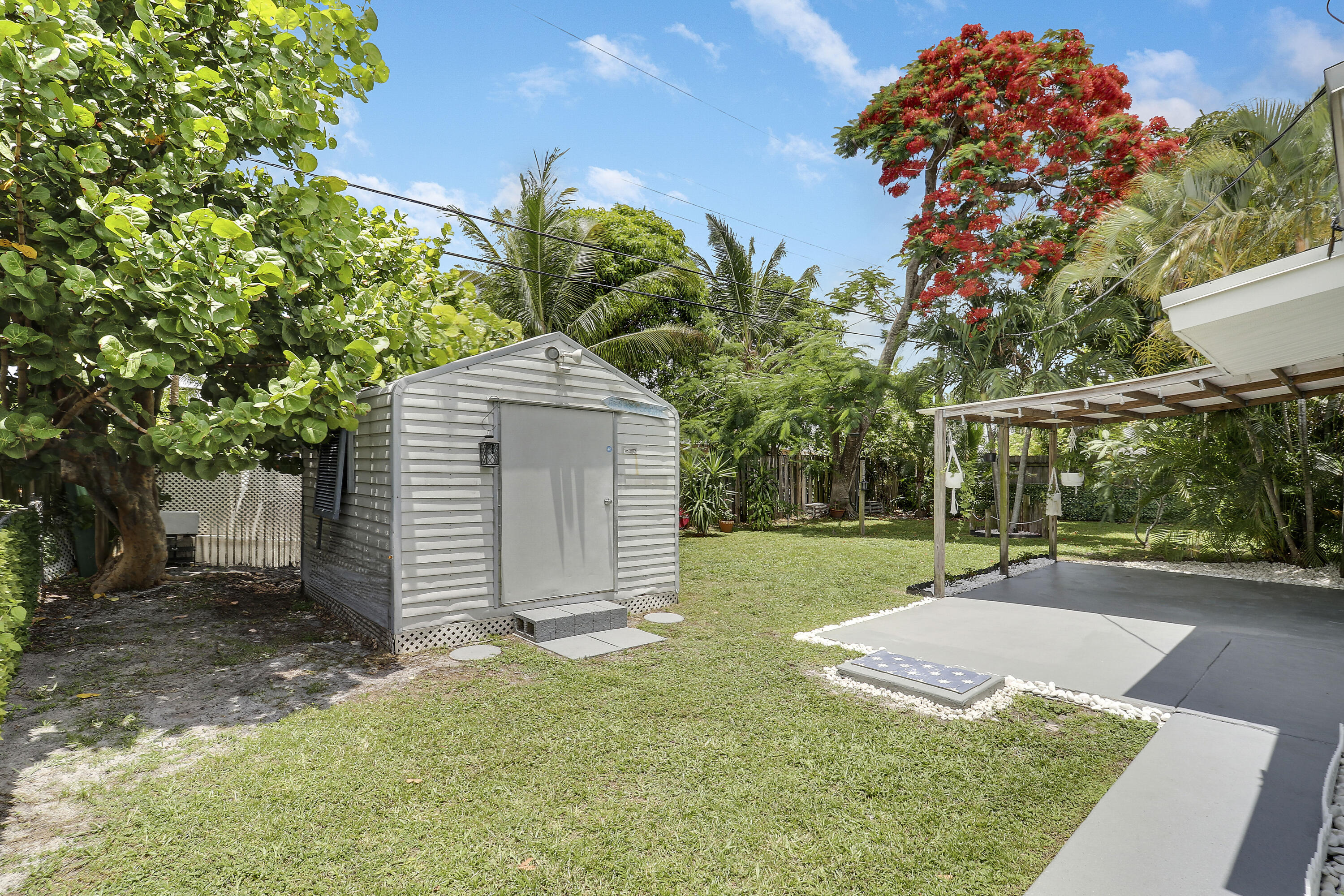 9277 Bloomfield, Palm Beach Gardens FL 33410