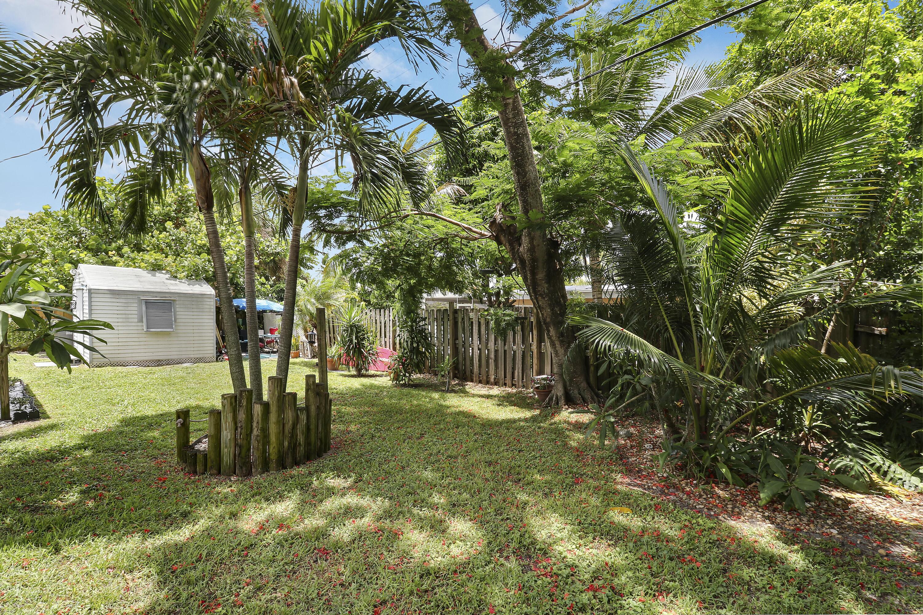 9277 Bloomfield, Palm Beach Gardens FL 33410