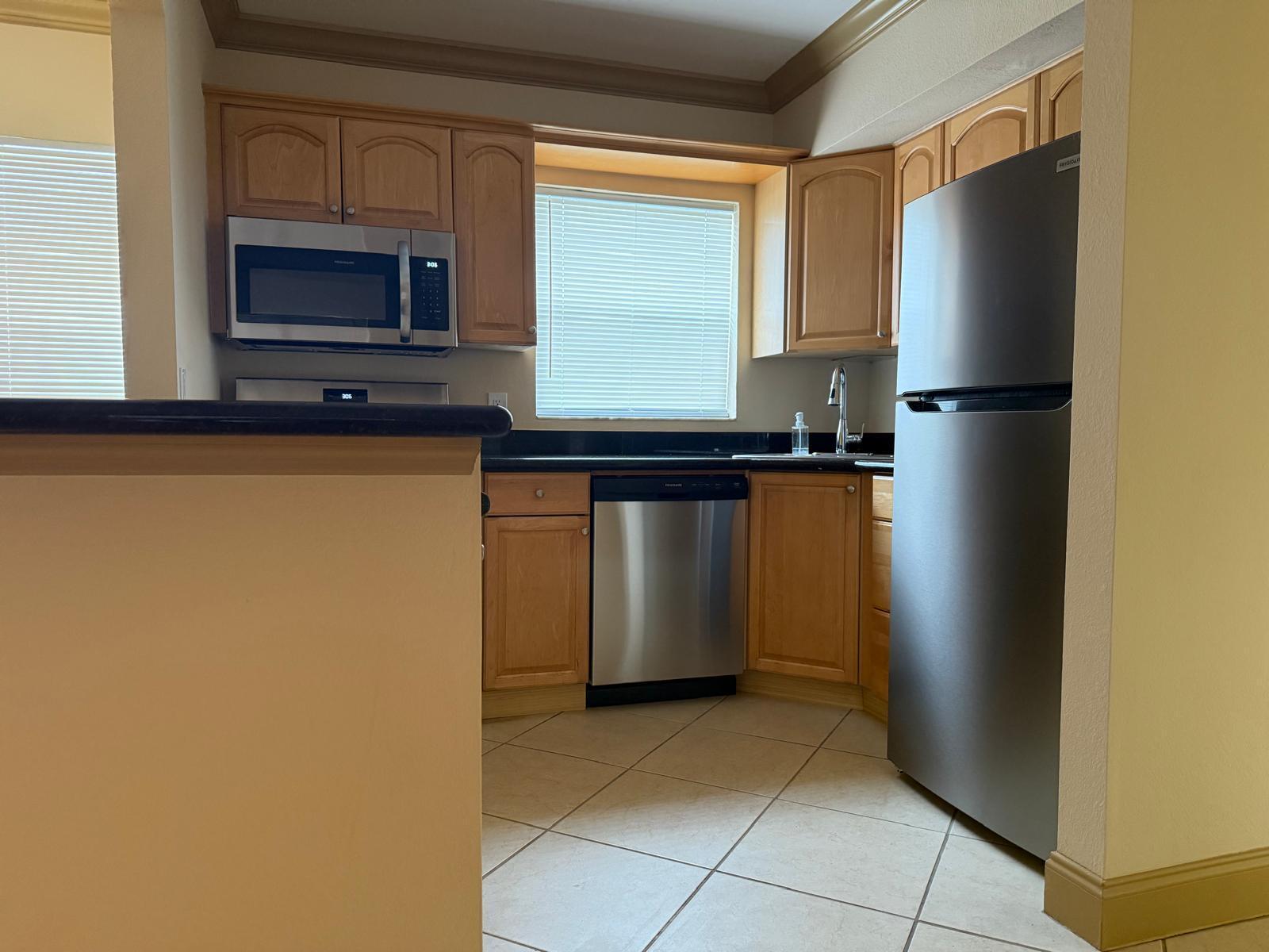 744 NE 14th #12, Fort Lauderdale FL 33304