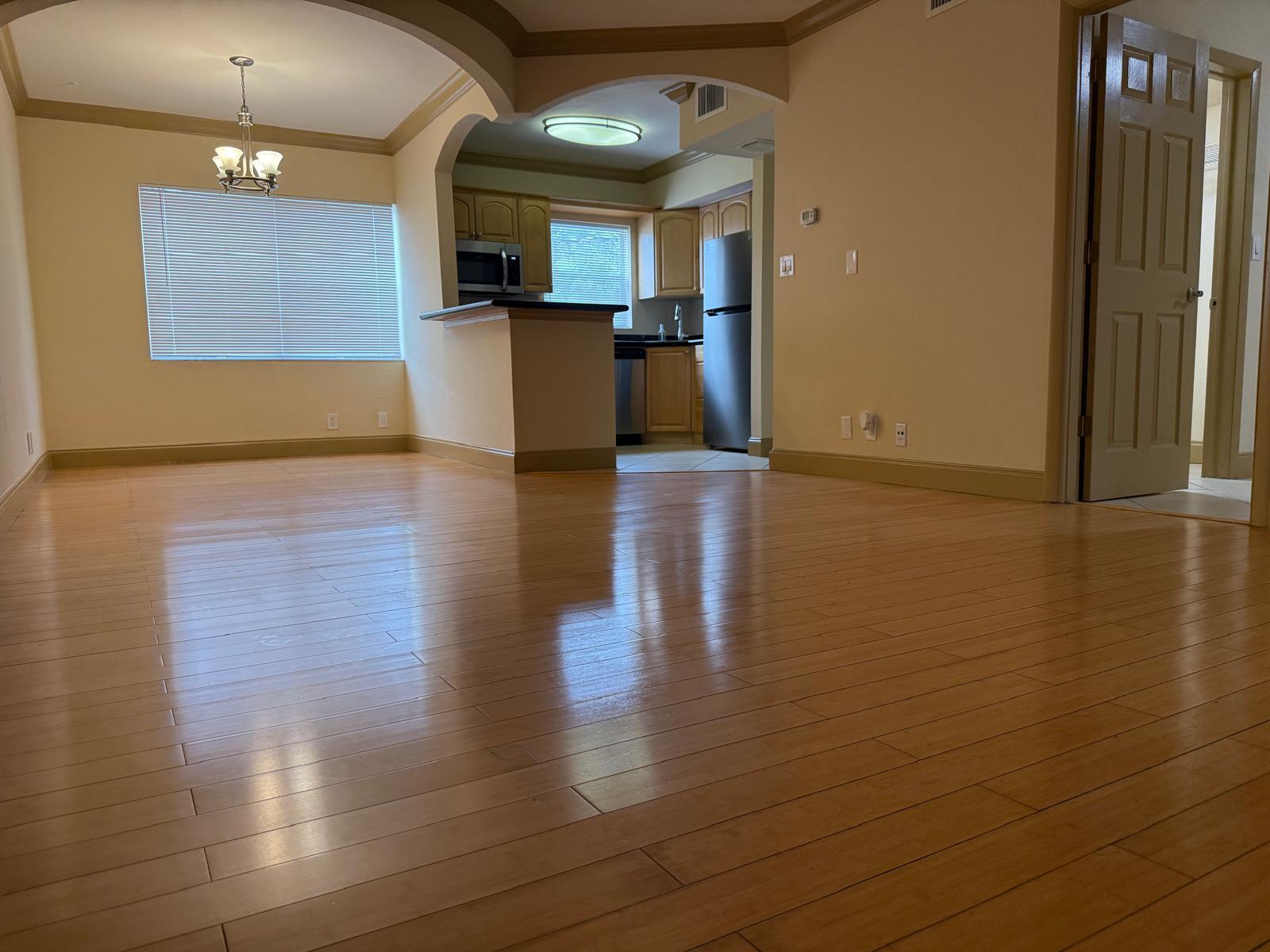 744 NE 14th #12, Fort Lauderdale FL 33304