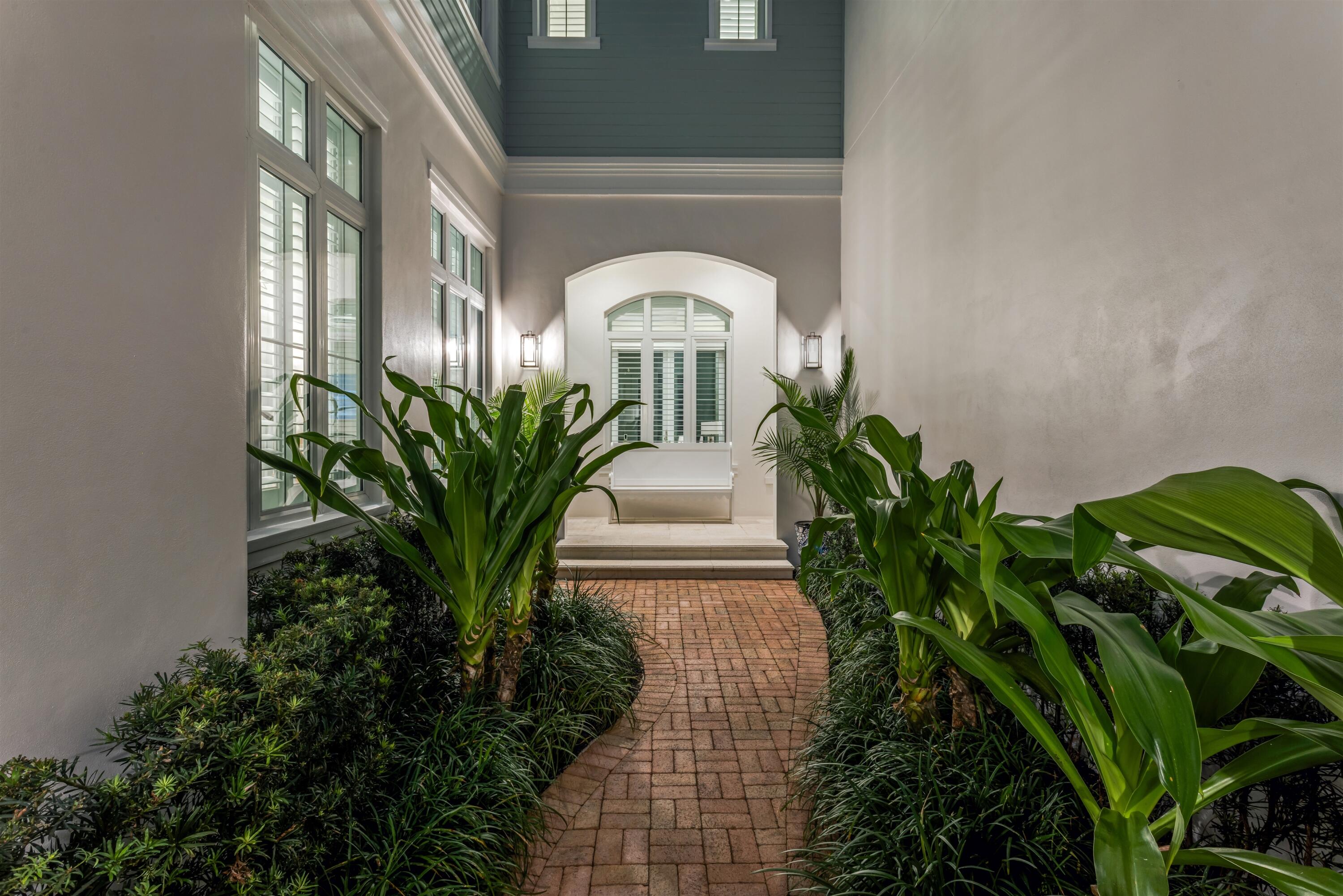 9 Adams, Ocean Ridge FL 33435