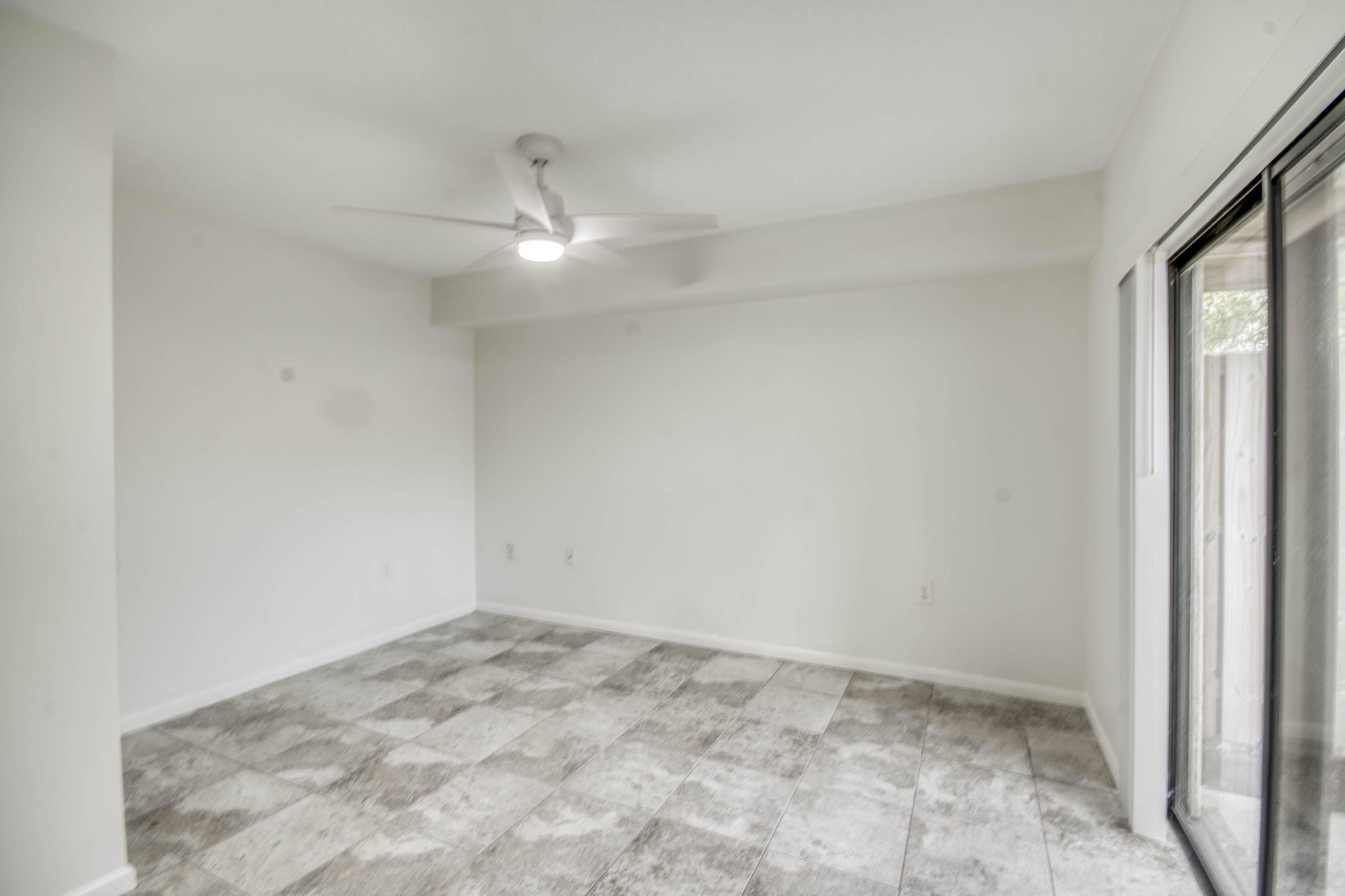 1607 16th, Palm Beach Gardens FL 33418