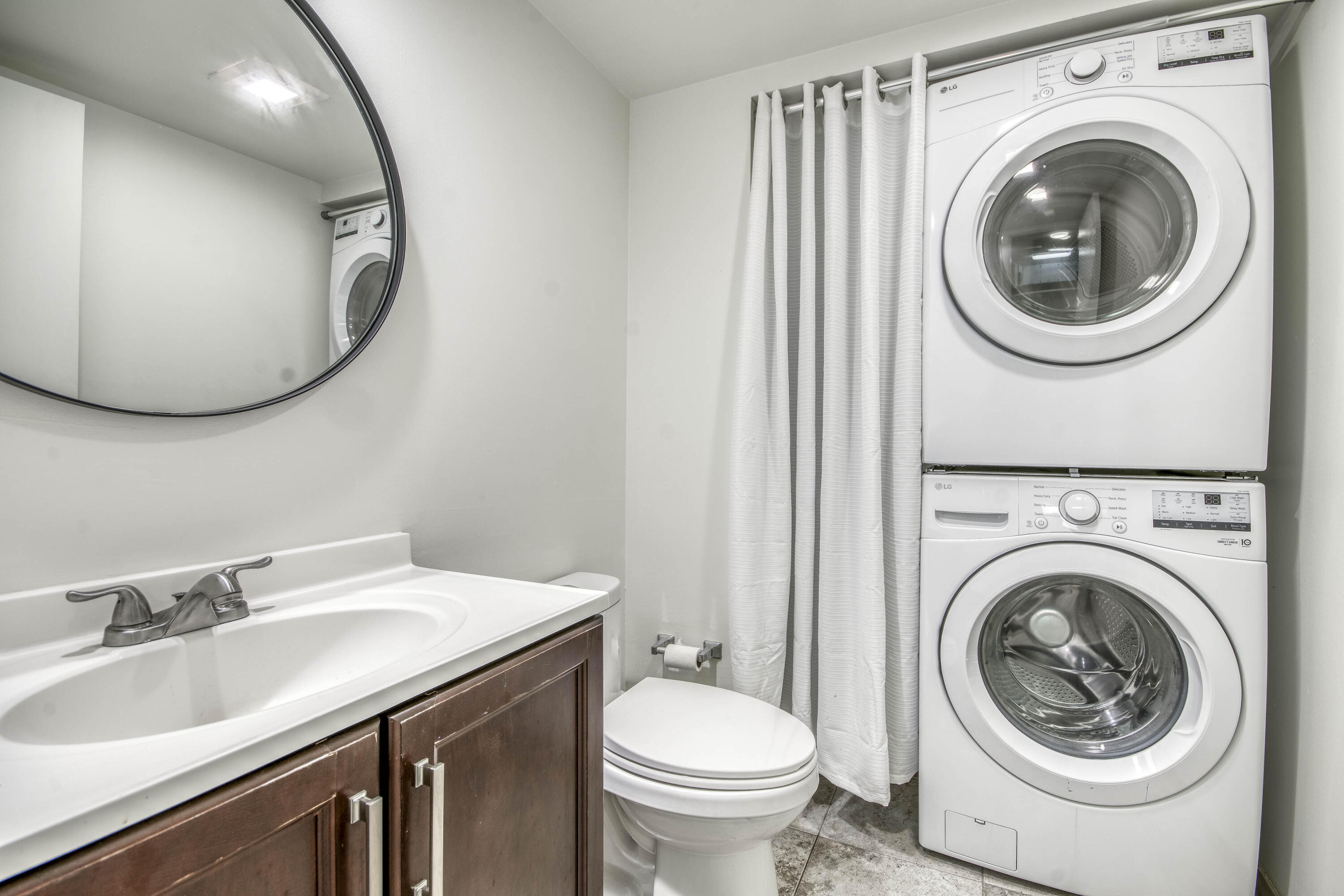 1607 16th, Palm Beach Gardens FL 33418