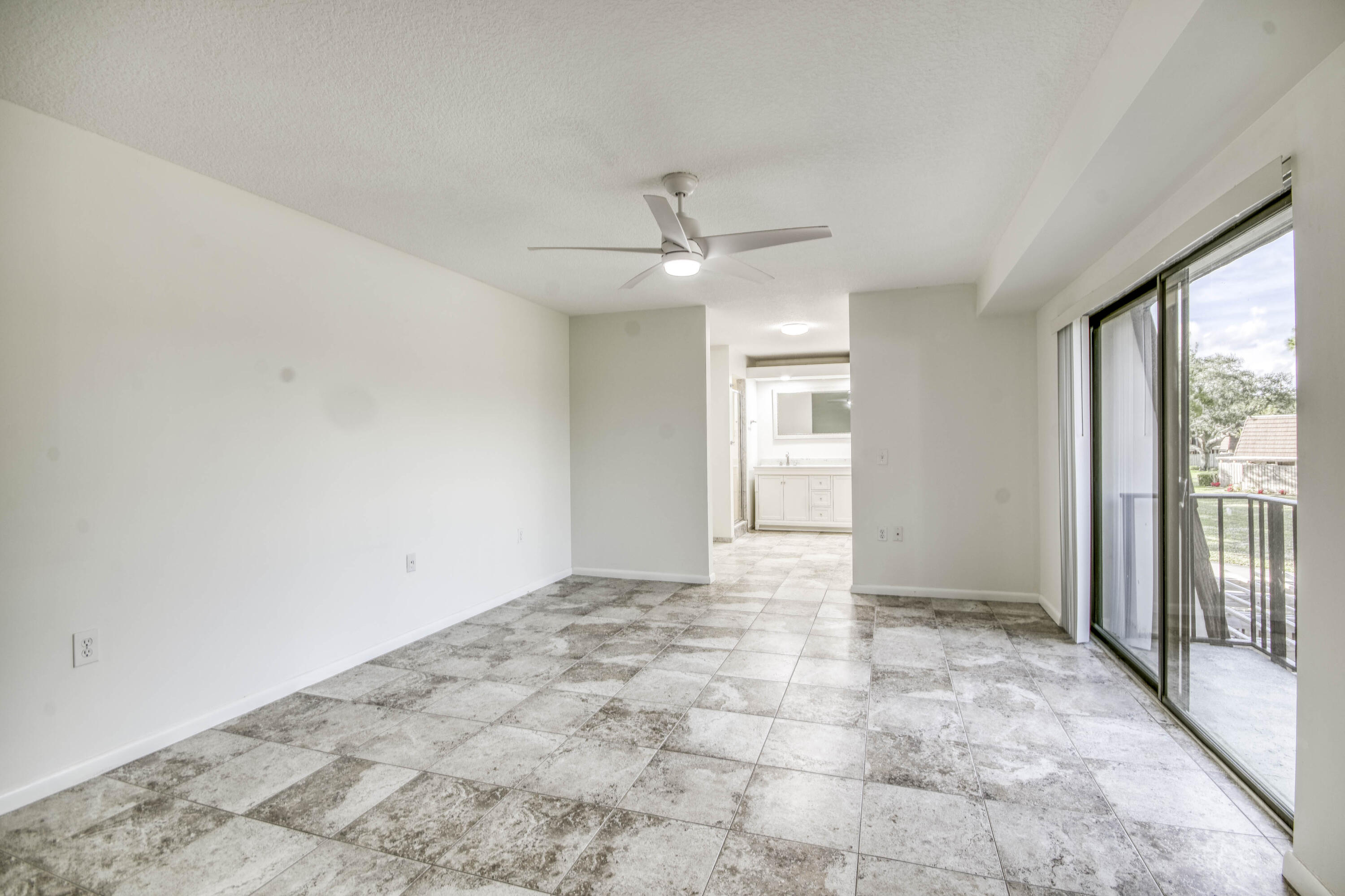 1607 16th, Palm Beach Gardens FL 33418