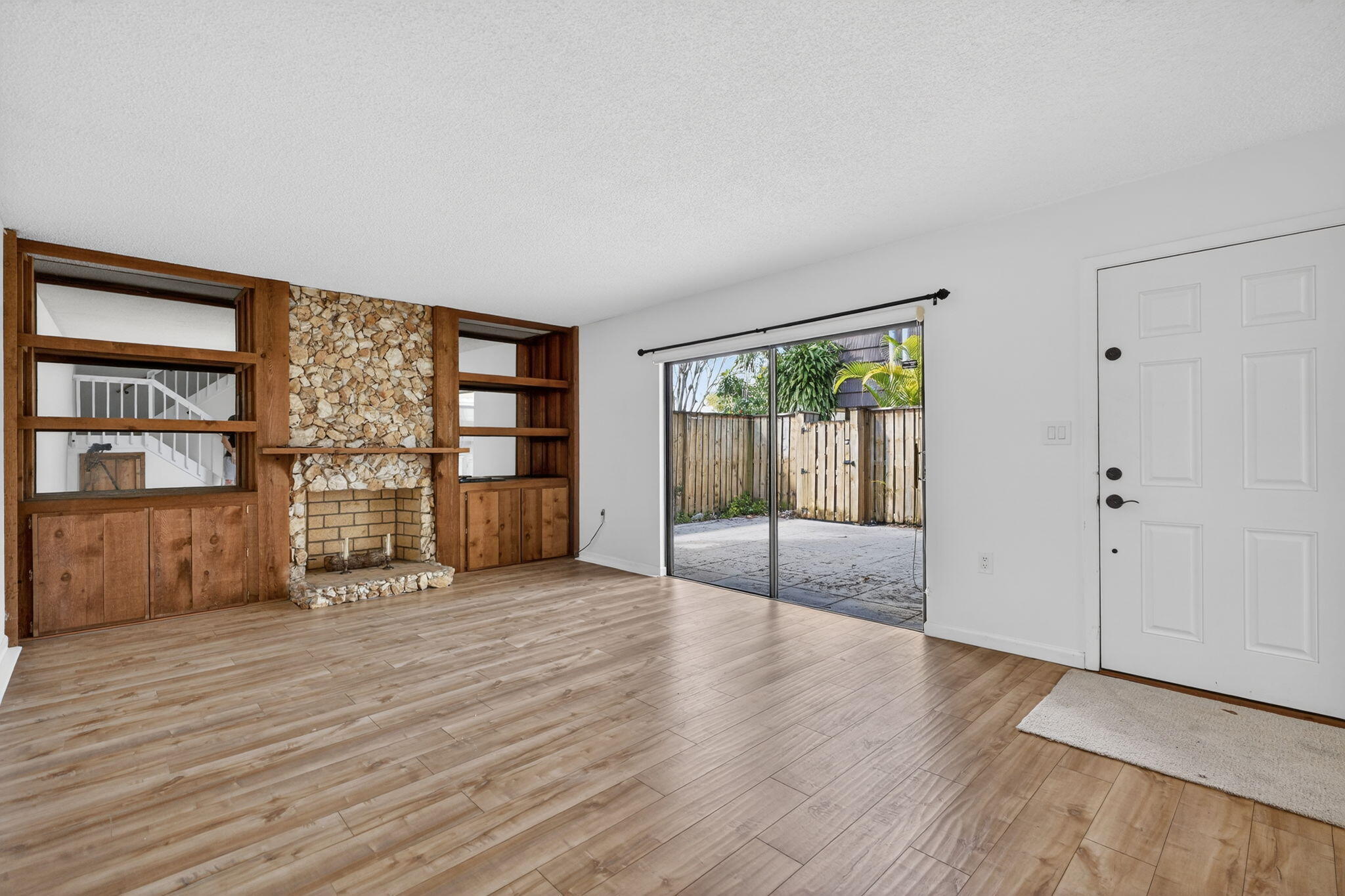 310 3rd, Palm Beach Gardens FL 33410