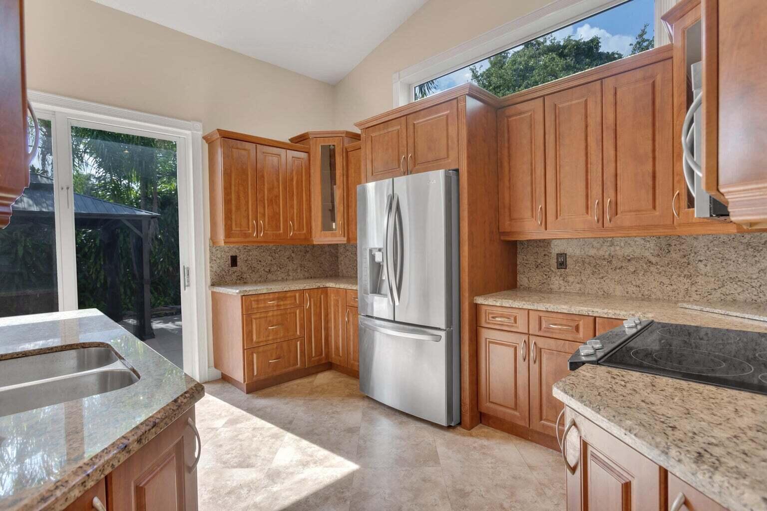4500 SW 25th, Dania Beach FL 33312