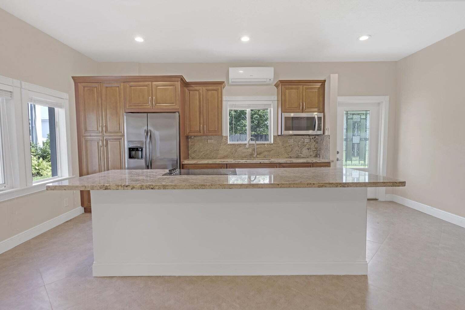 4500 SW 25th, Dania Beach FL 33312