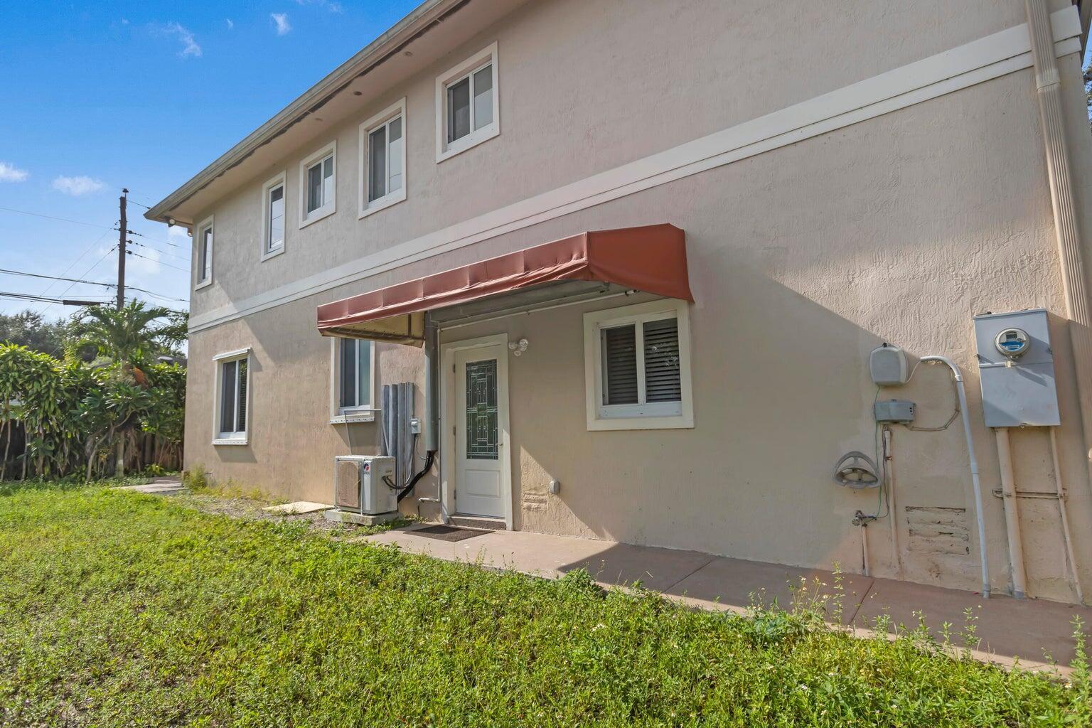 4500 SW 25th, Dania Beach FL 33312