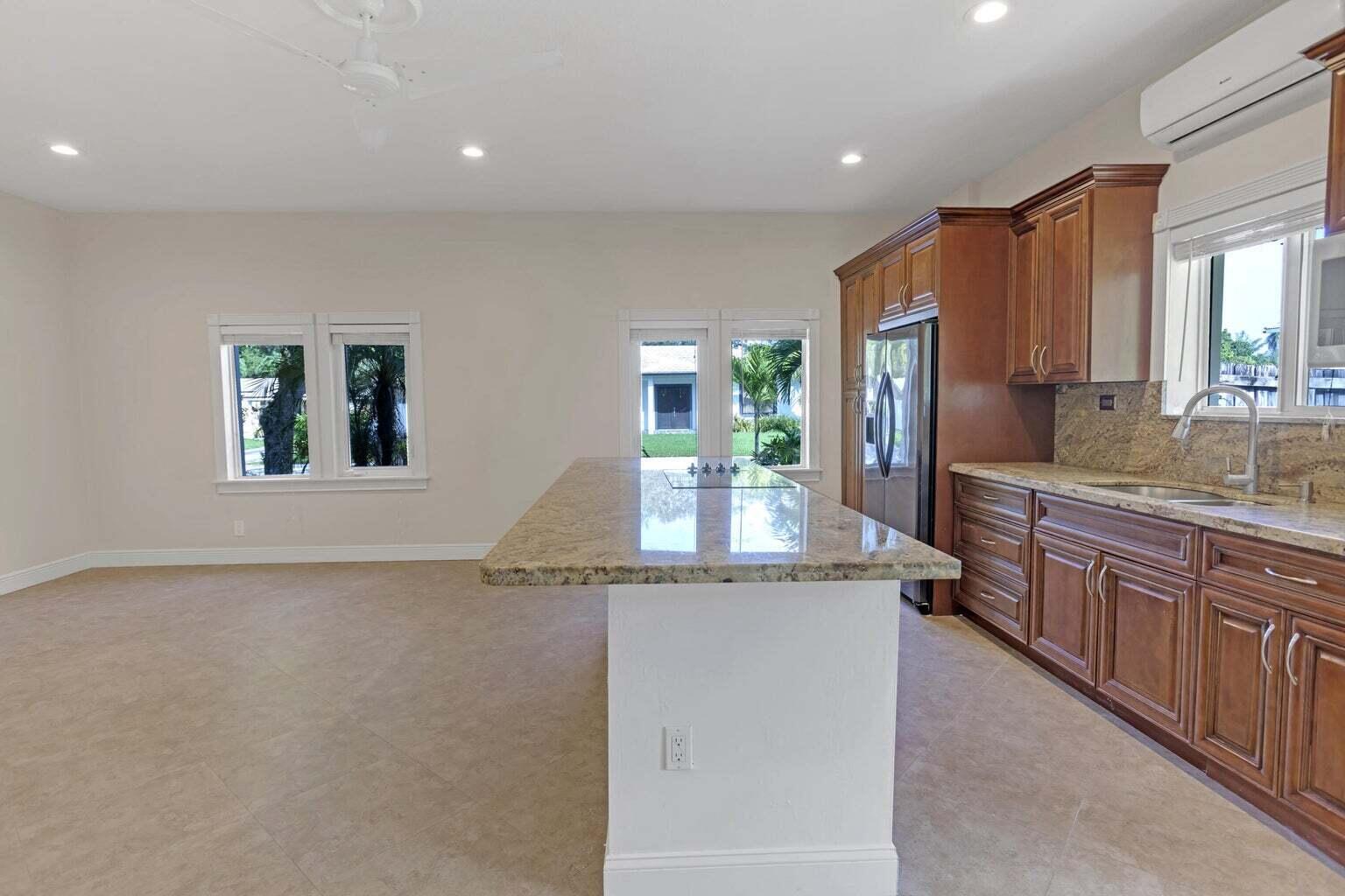4500 SW 25th, Dania Beach FL 33312