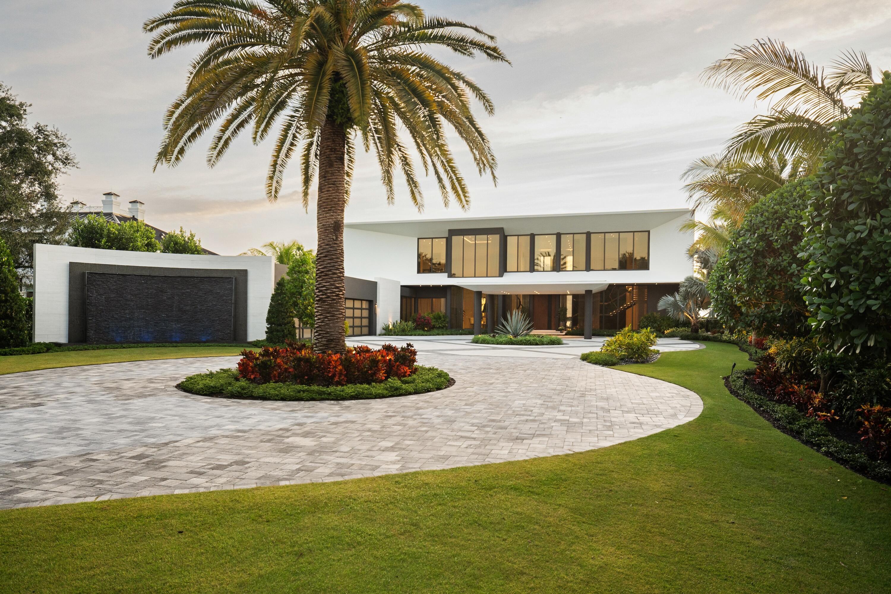 5211 Pennock Point, Jupiter FL 33458
