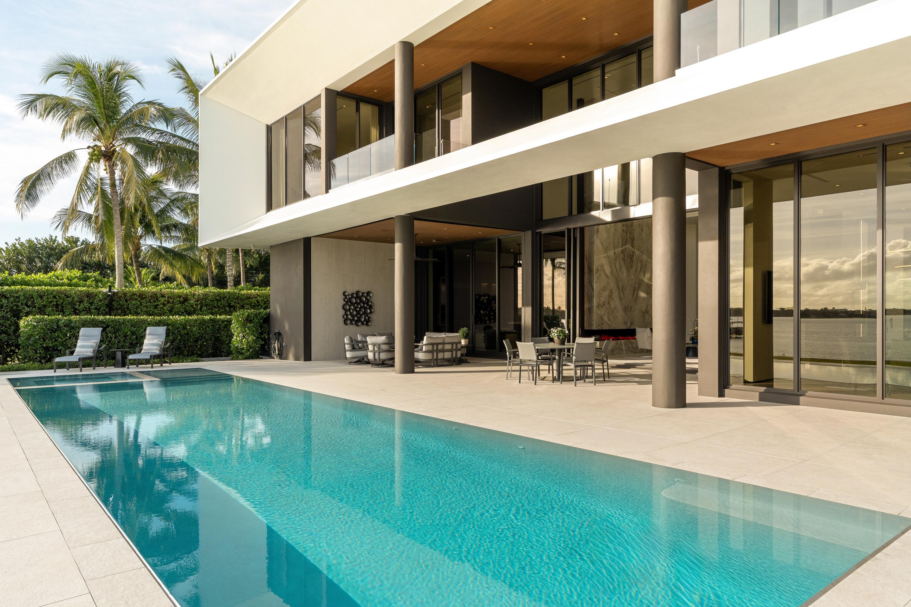 5211 Pennock Point, Jupiter FL 33458